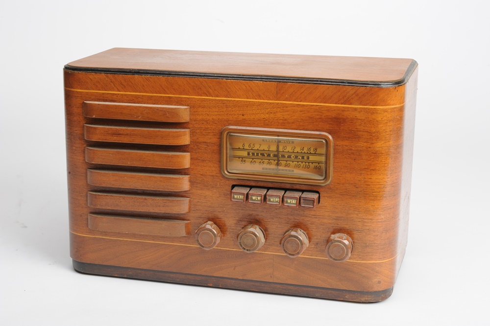 Vintage 1939 Silvertone "Radionet" Shortwave/AM Tube Radio