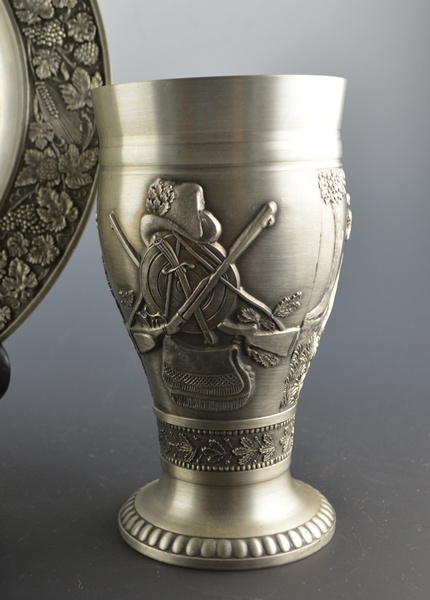Original Zinn Becker Stuttgart Pewter Plate and Hunting Scene Cup