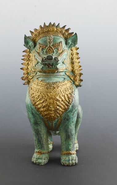 Vintage Thai Bronze-Gilt Foo Dog Sculpture