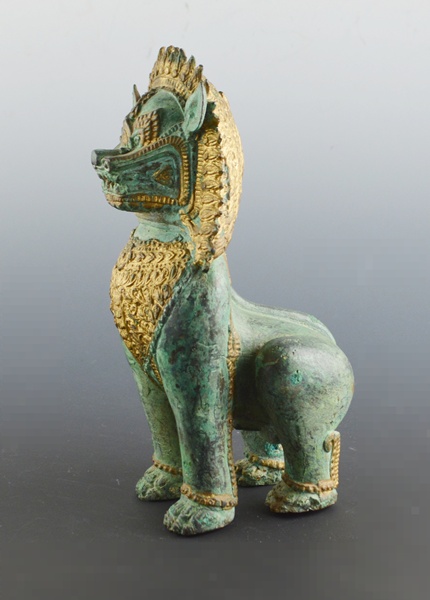 Vintage Thai Bronze-Gilt Foo Dog Sculpture