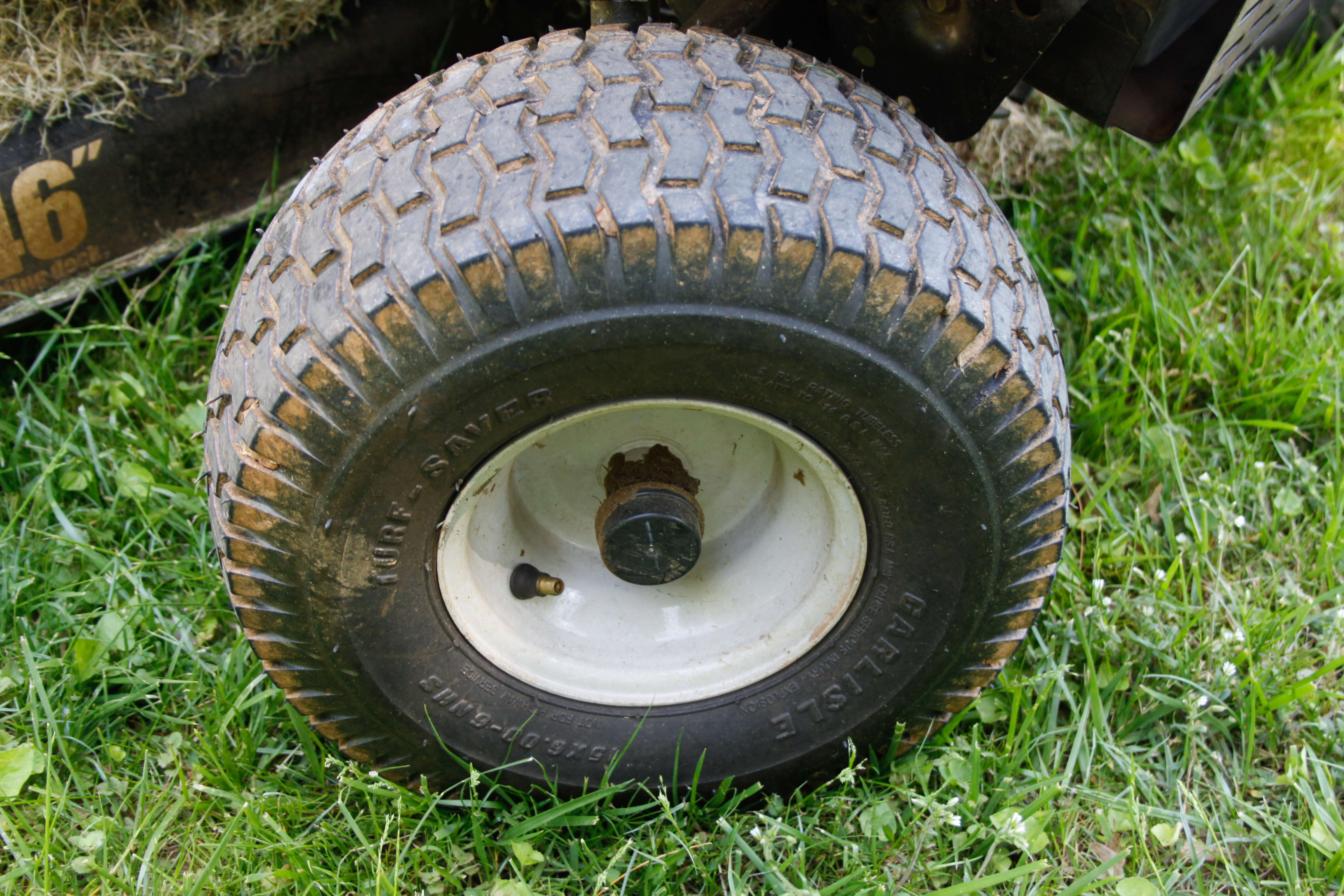 Troy-Bilt Horse XP Riding Lawn Mower