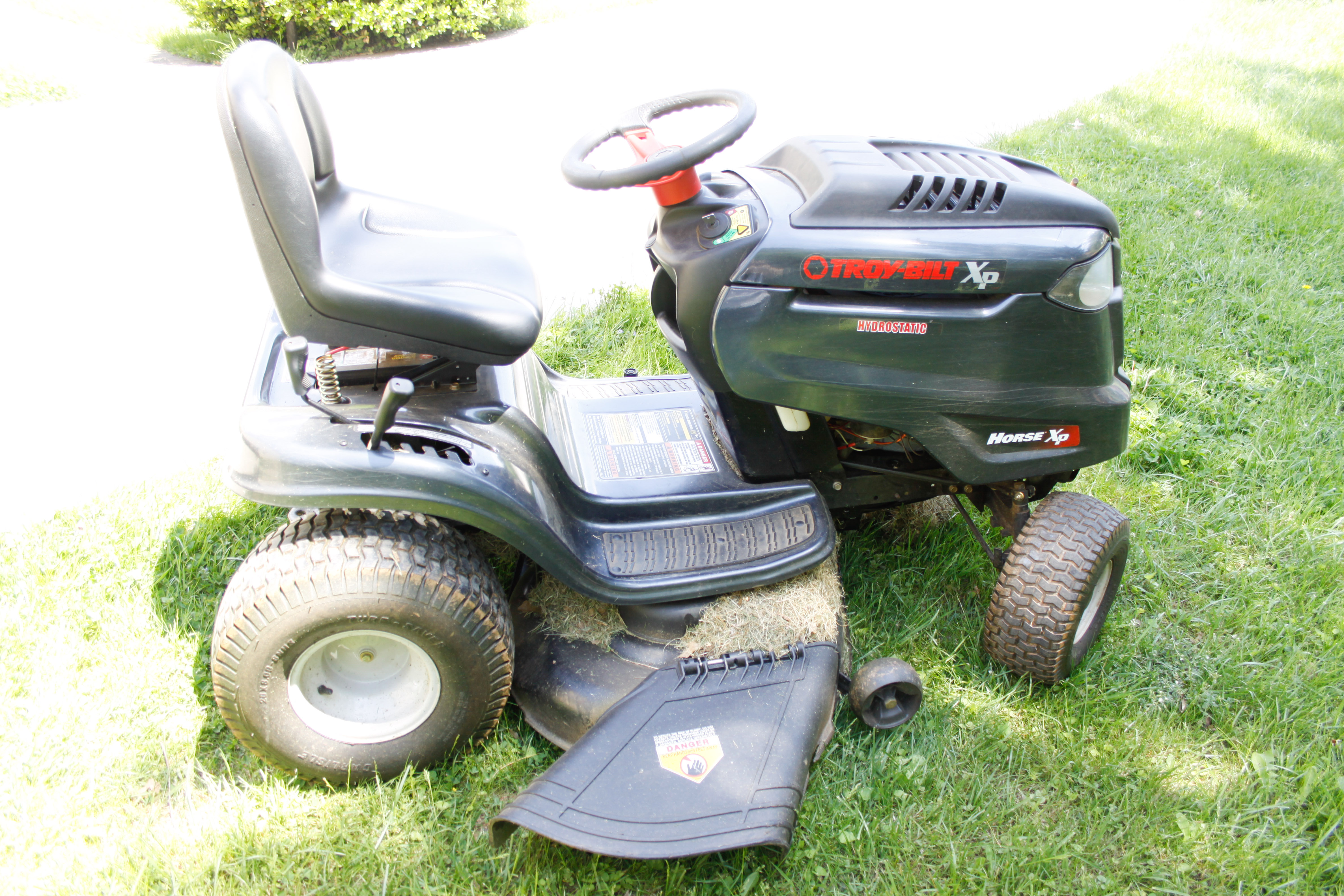 Troy-Bilt Horse XP Riding Lawn Mower