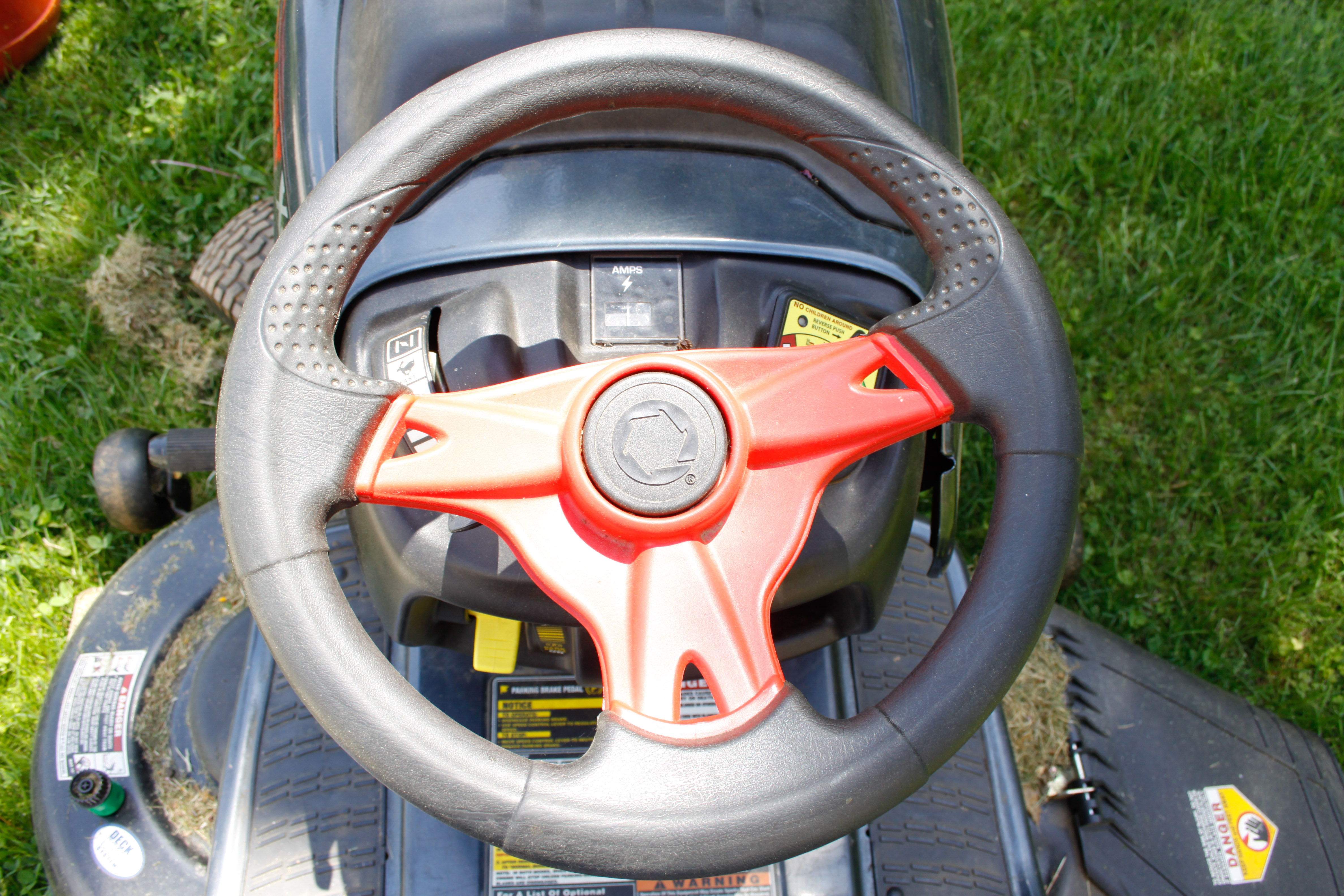 Troy-Bilt Horse XP Riding Lawn Mower