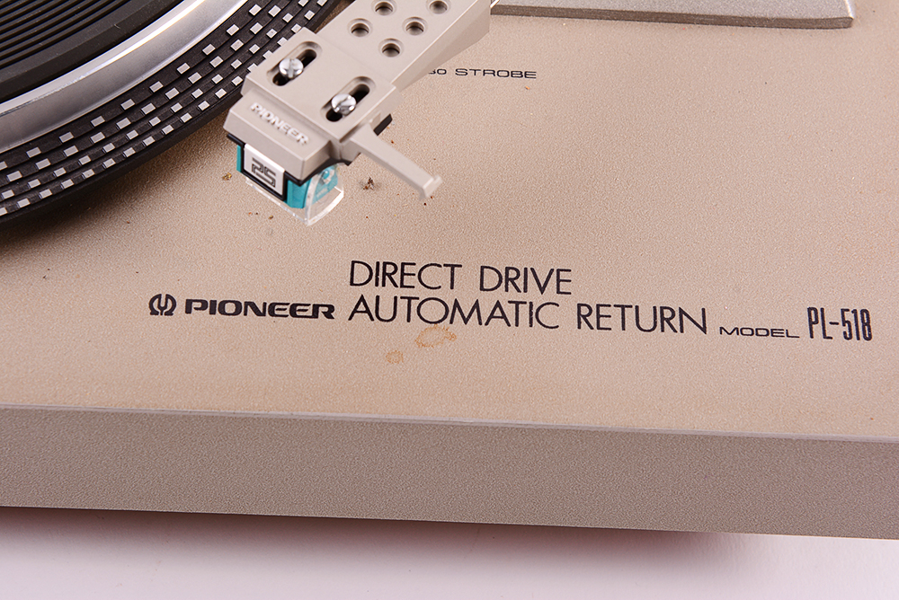 Pioneer PL-518 Turntable