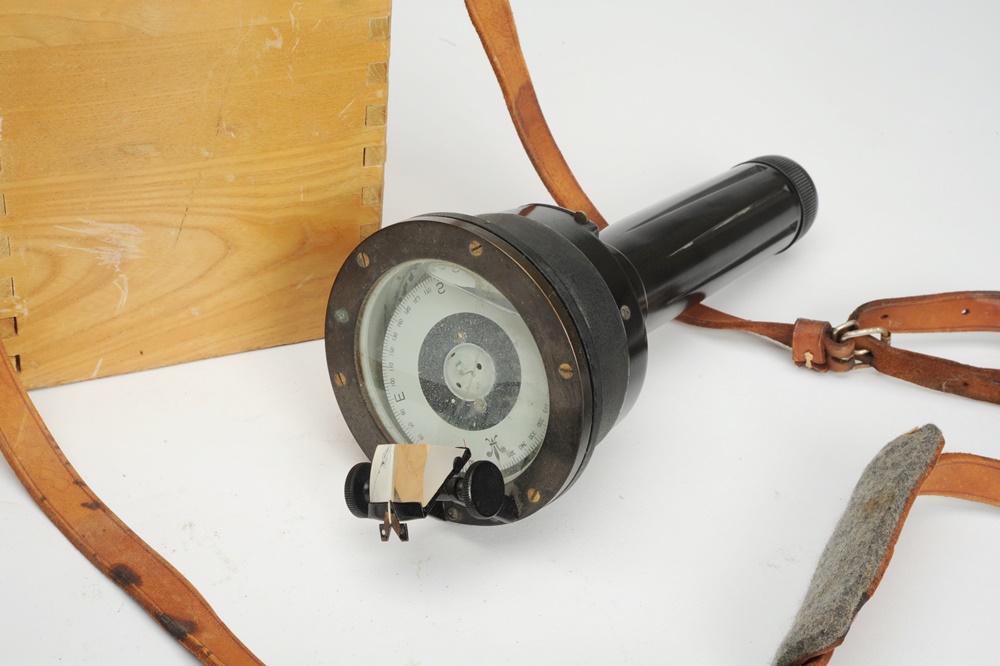 Vinatge Boxed Liquid Filled Compass