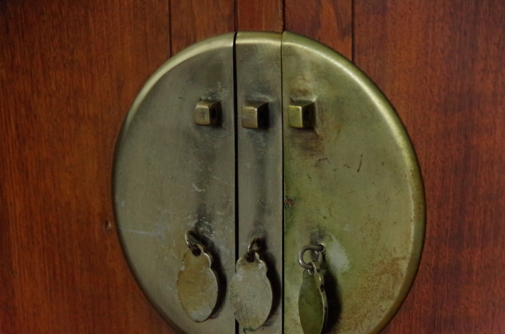MId Century Baker Furniture Ming Style Cherry Console