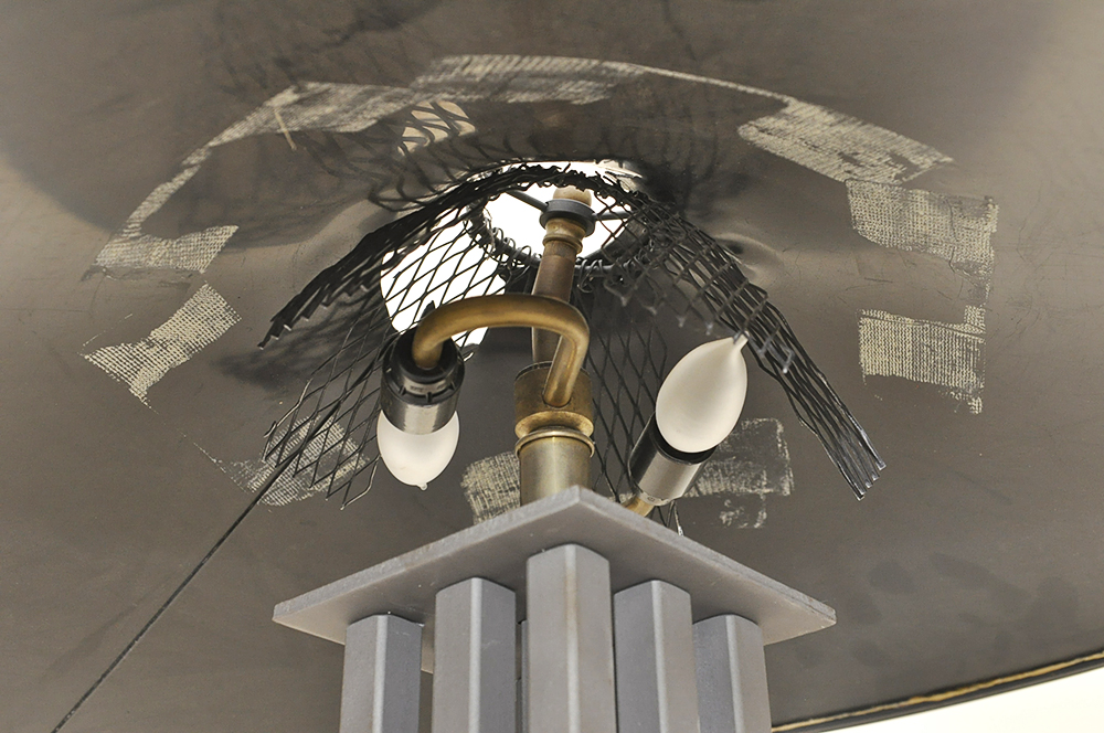 Modern Metal Mission Style Lamp