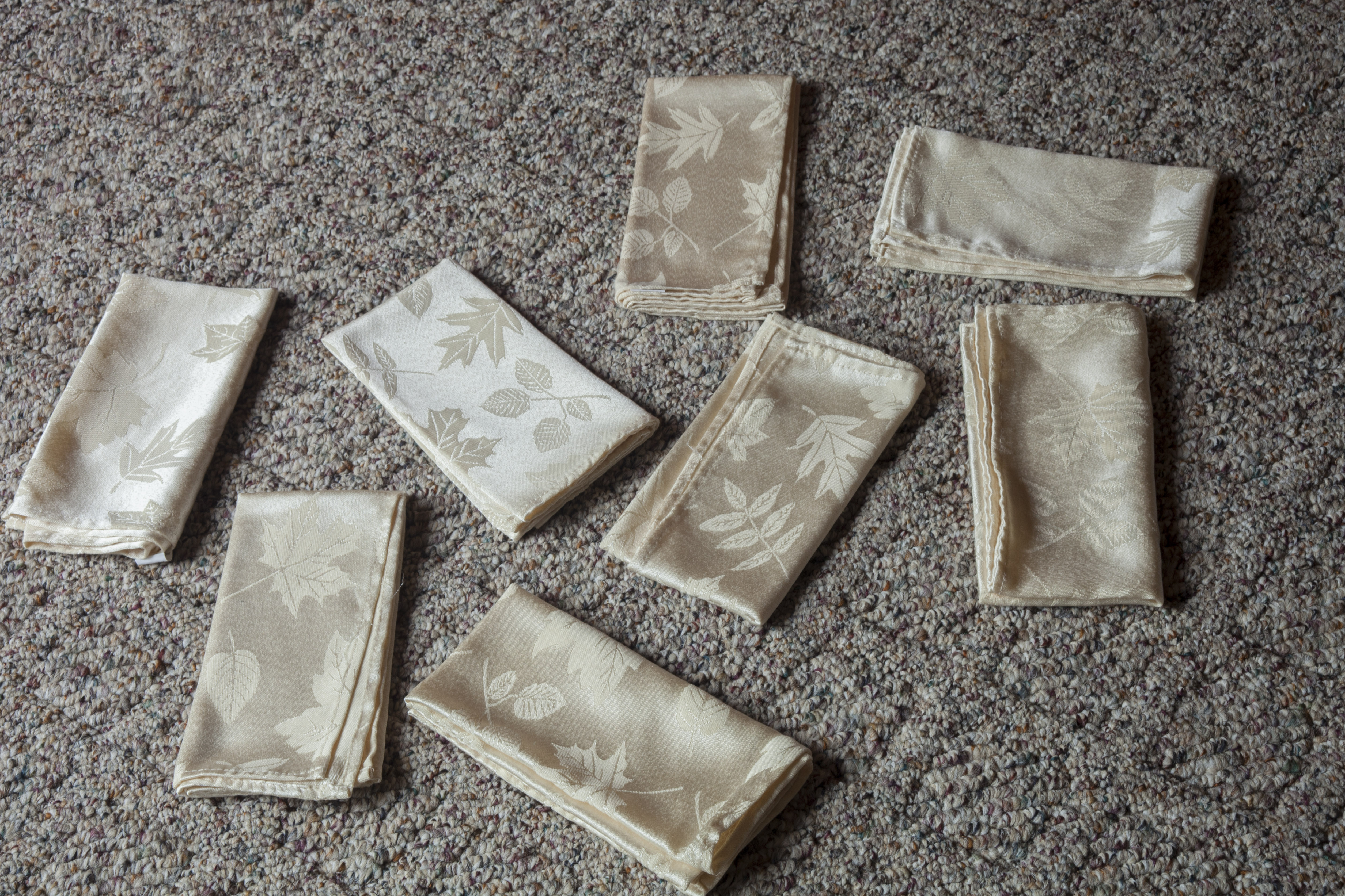 Dining Room Table Accesories Group