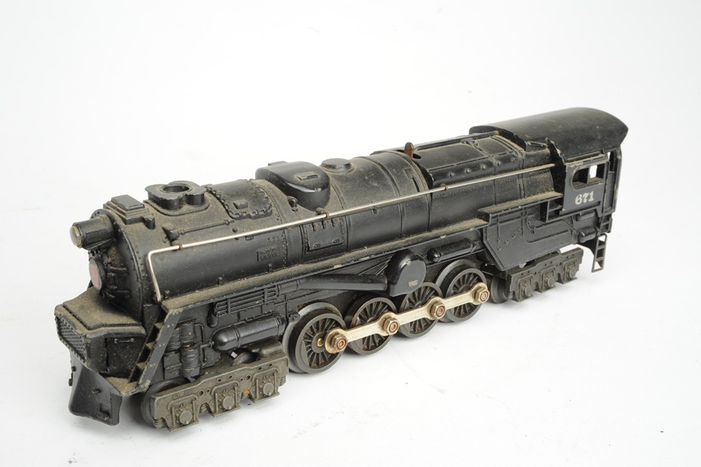 Vintage Lionel Train Pieces