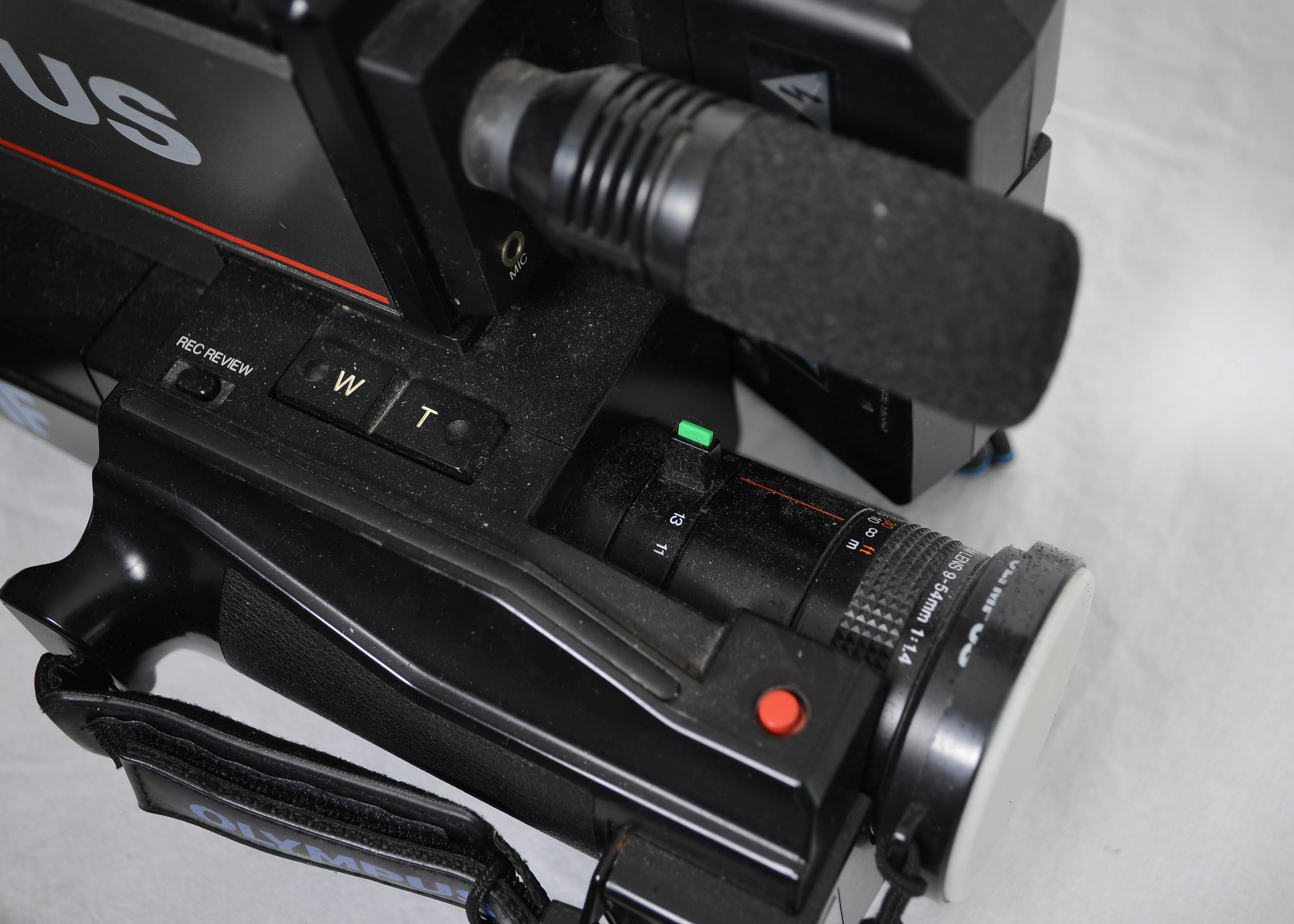 Olympus VHS Movie VX-402 Camera