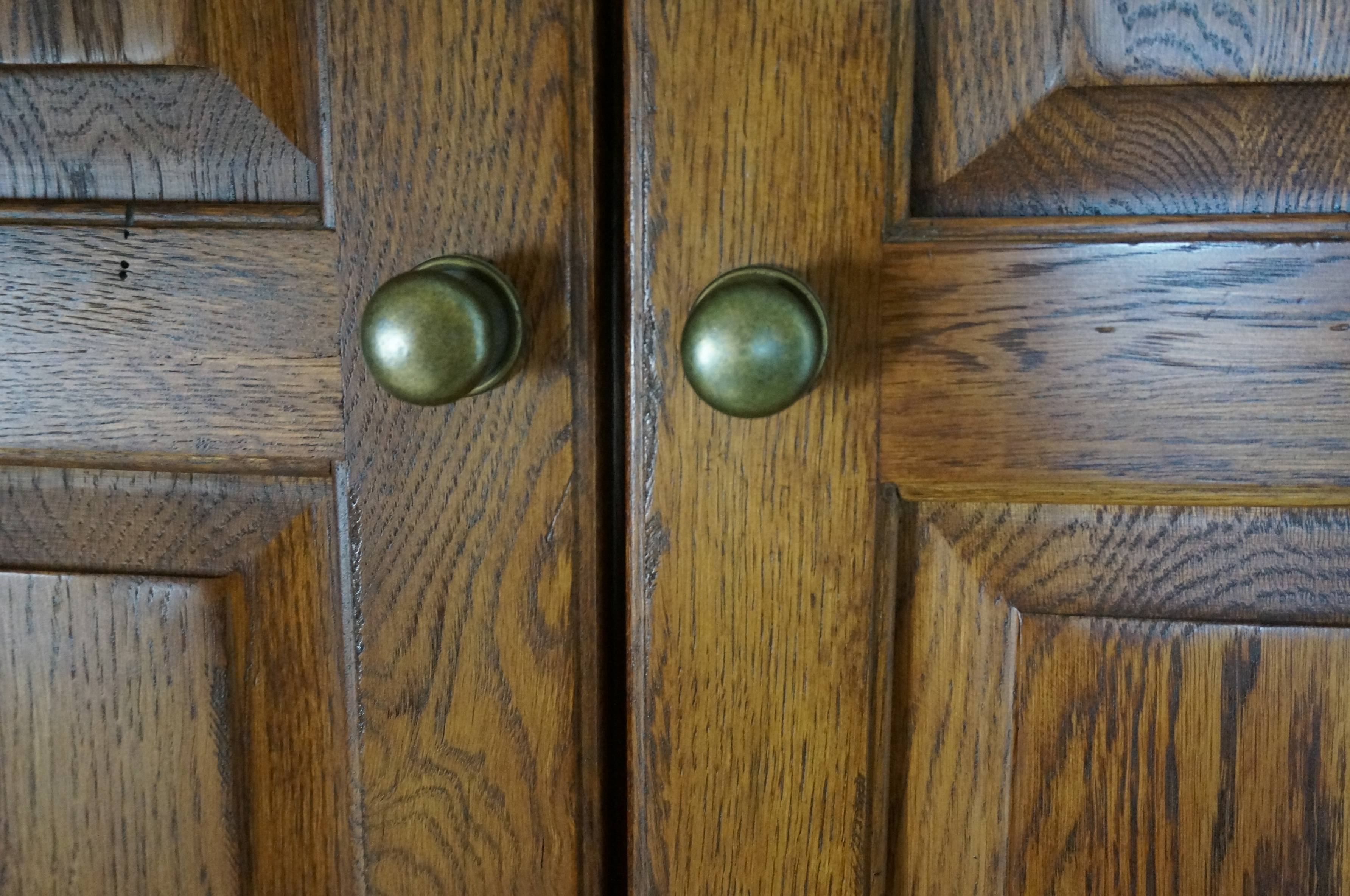 Lineage Oak Entertainment Cabinet