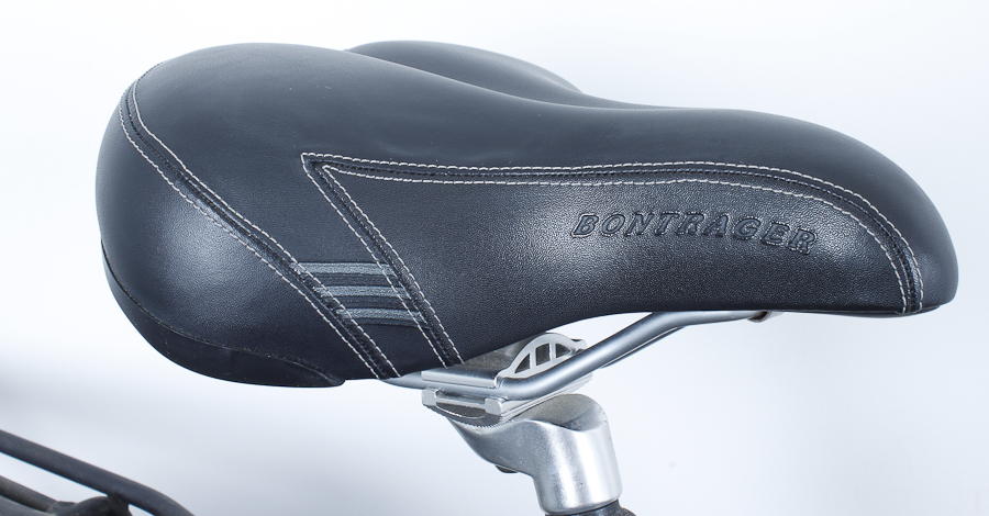 A Women's Trek Navigator 2.0 with BionX SL350