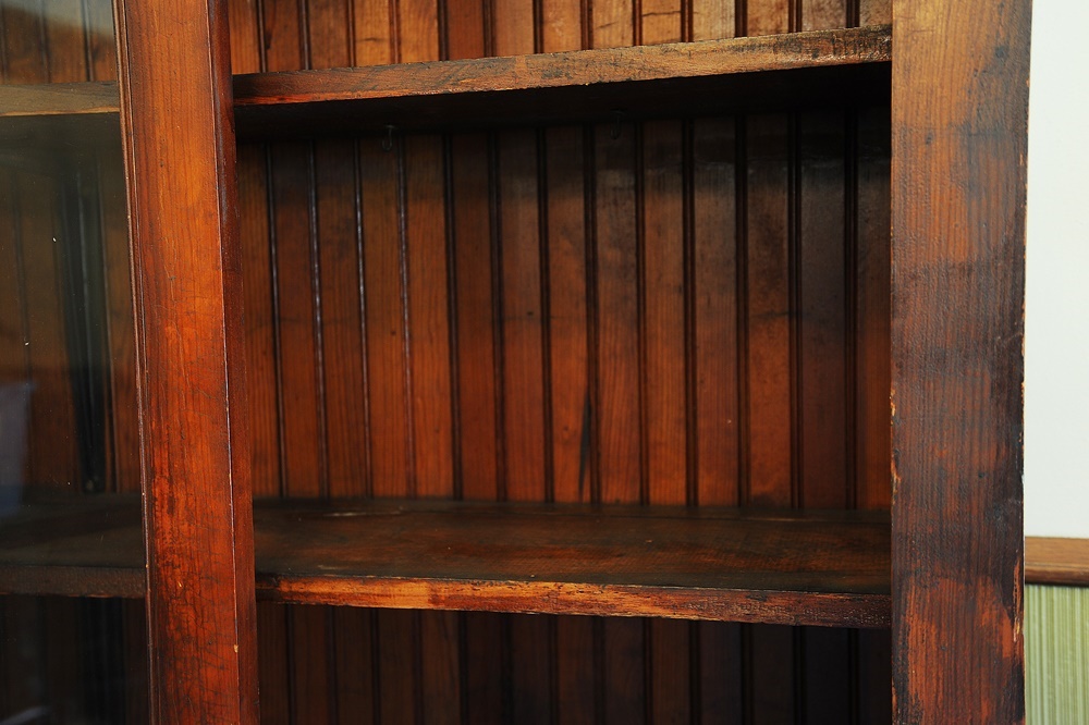 Late 1800s / Early 1900s Glass Front  Display Cabinet