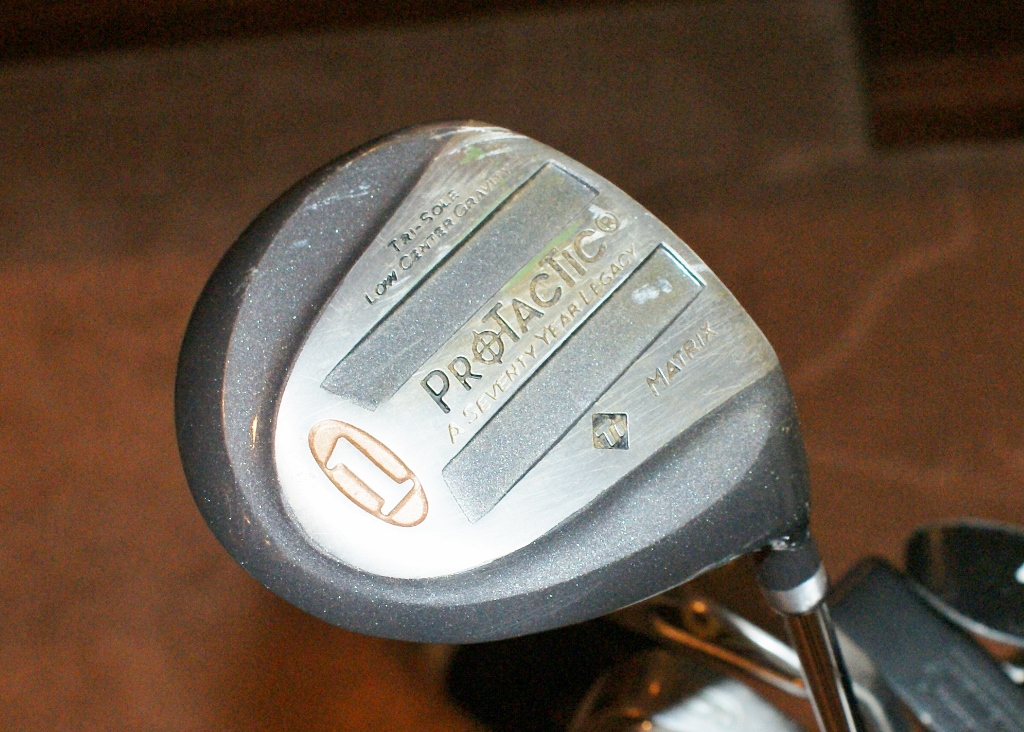 Ladies Vintage Golf Clubs and Golf Shoes