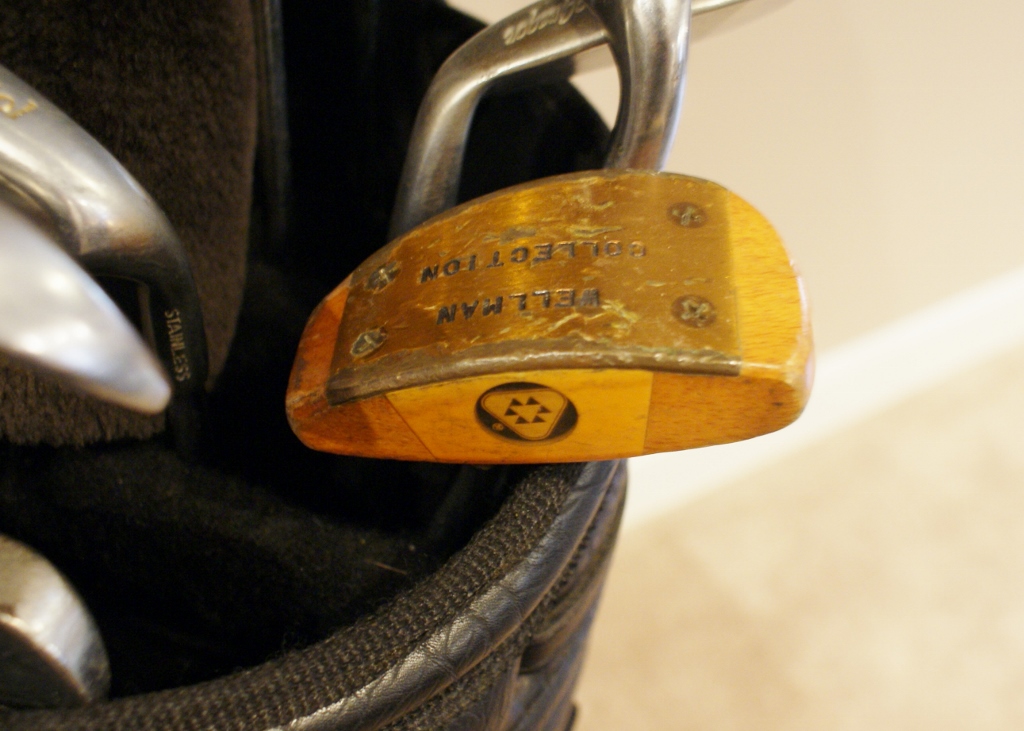 Coors Light Golf Bag With Clubs