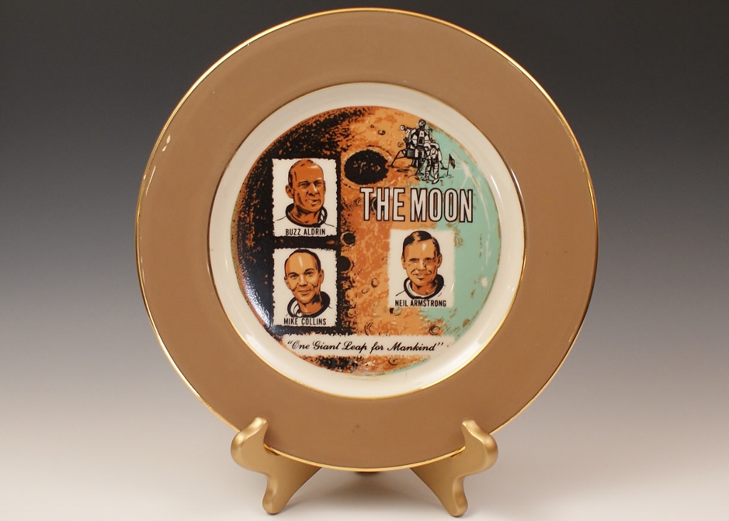 Apollo 2 Moon Landing Commemorative Plate