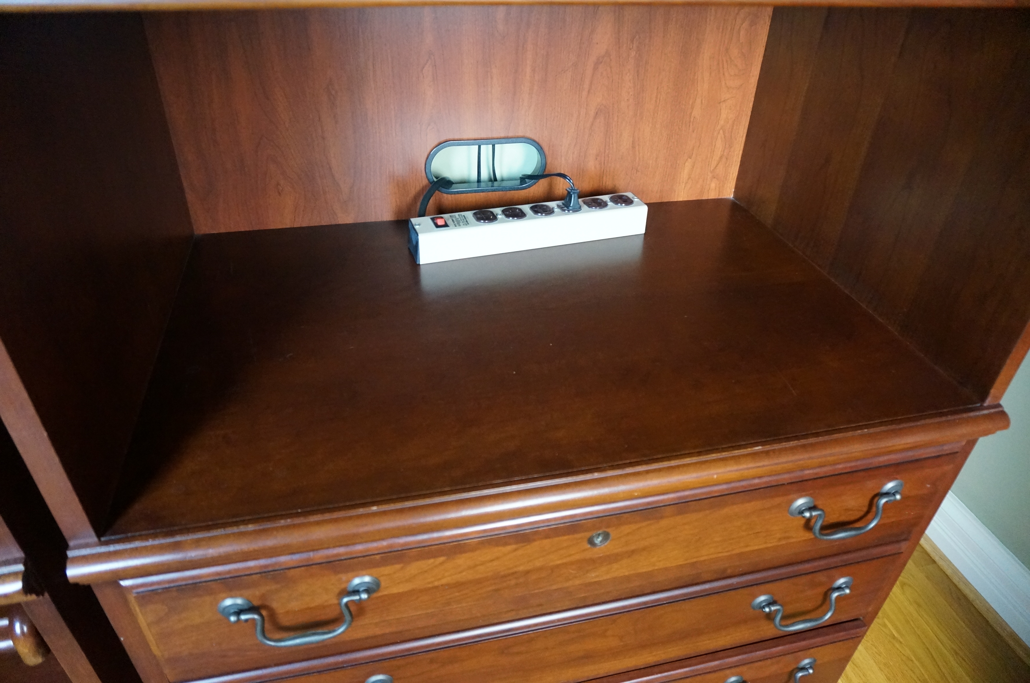 Hooker Furniture Company Bookcase with Drawers