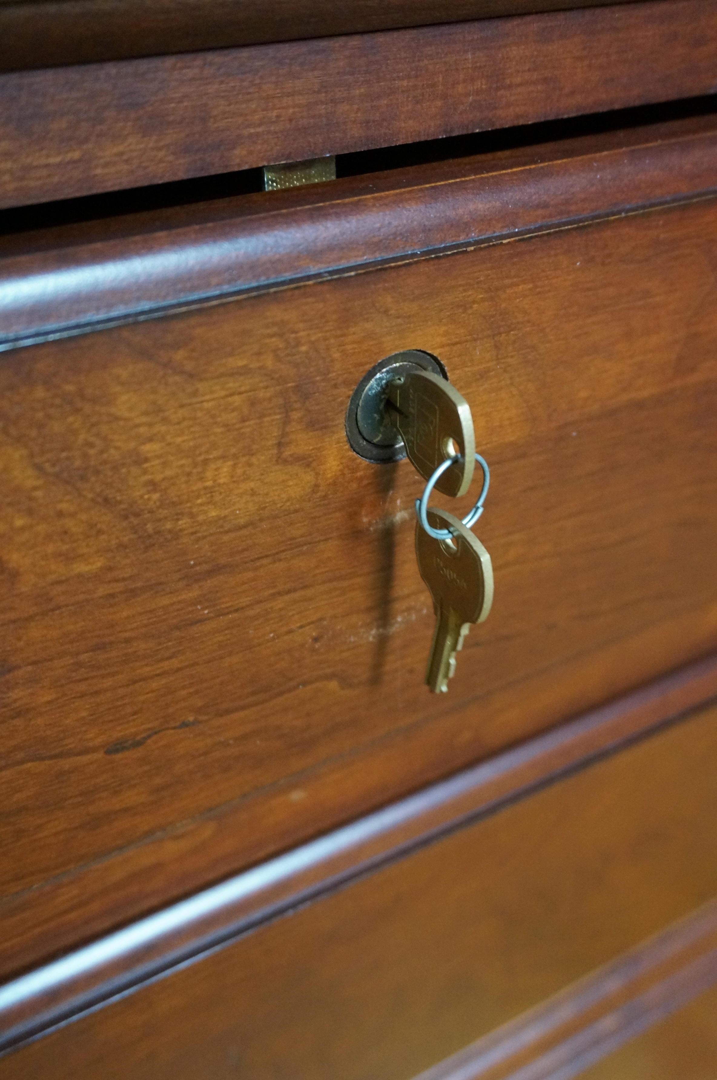 Hooker Furniture Company Bookcase with Drawers