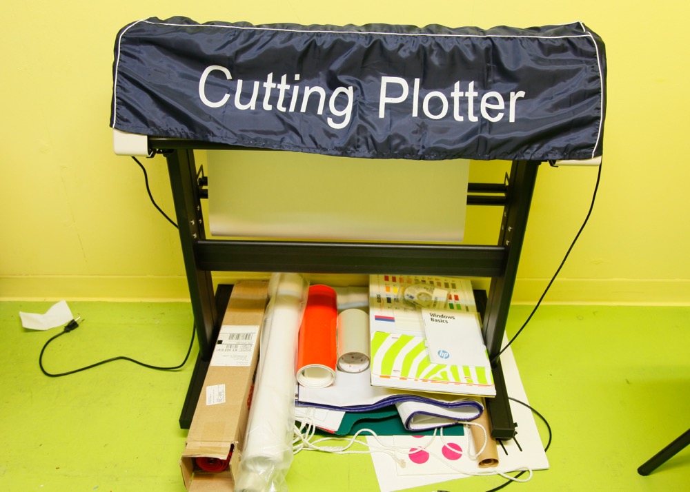 Vinyl Express R Series-II Cutting Plotter