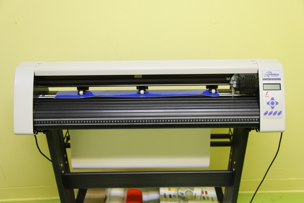 Vinyl Express R Series-II Cutting Plotter