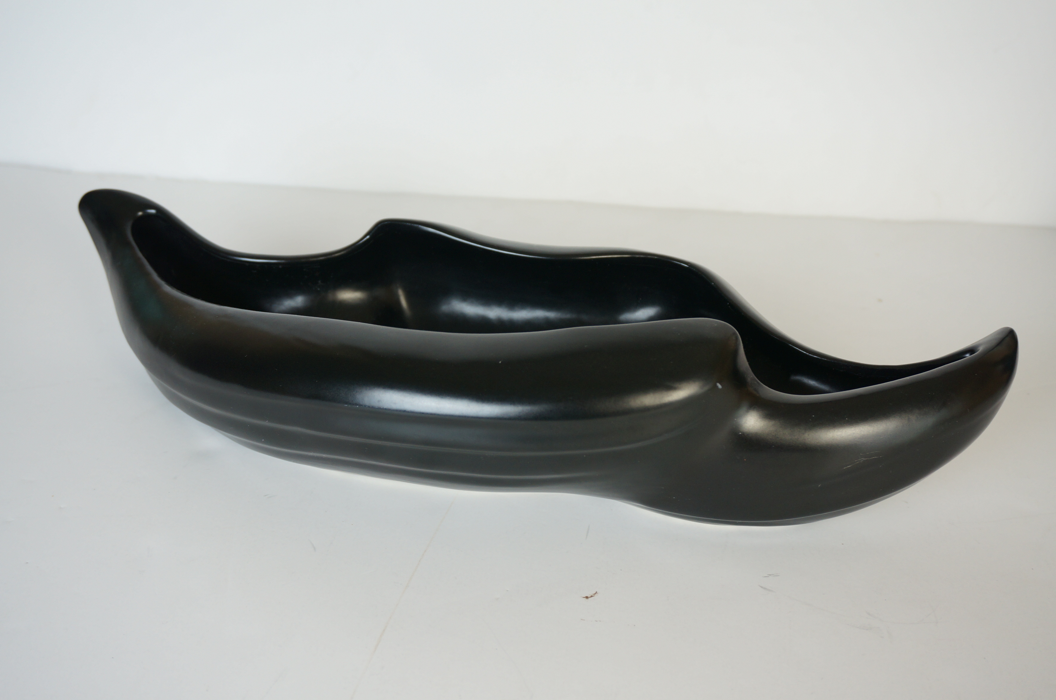 Contemporary Black Home Decor