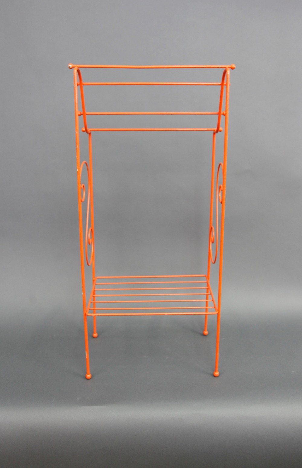 Metal Towel Rack and Wicker Stand