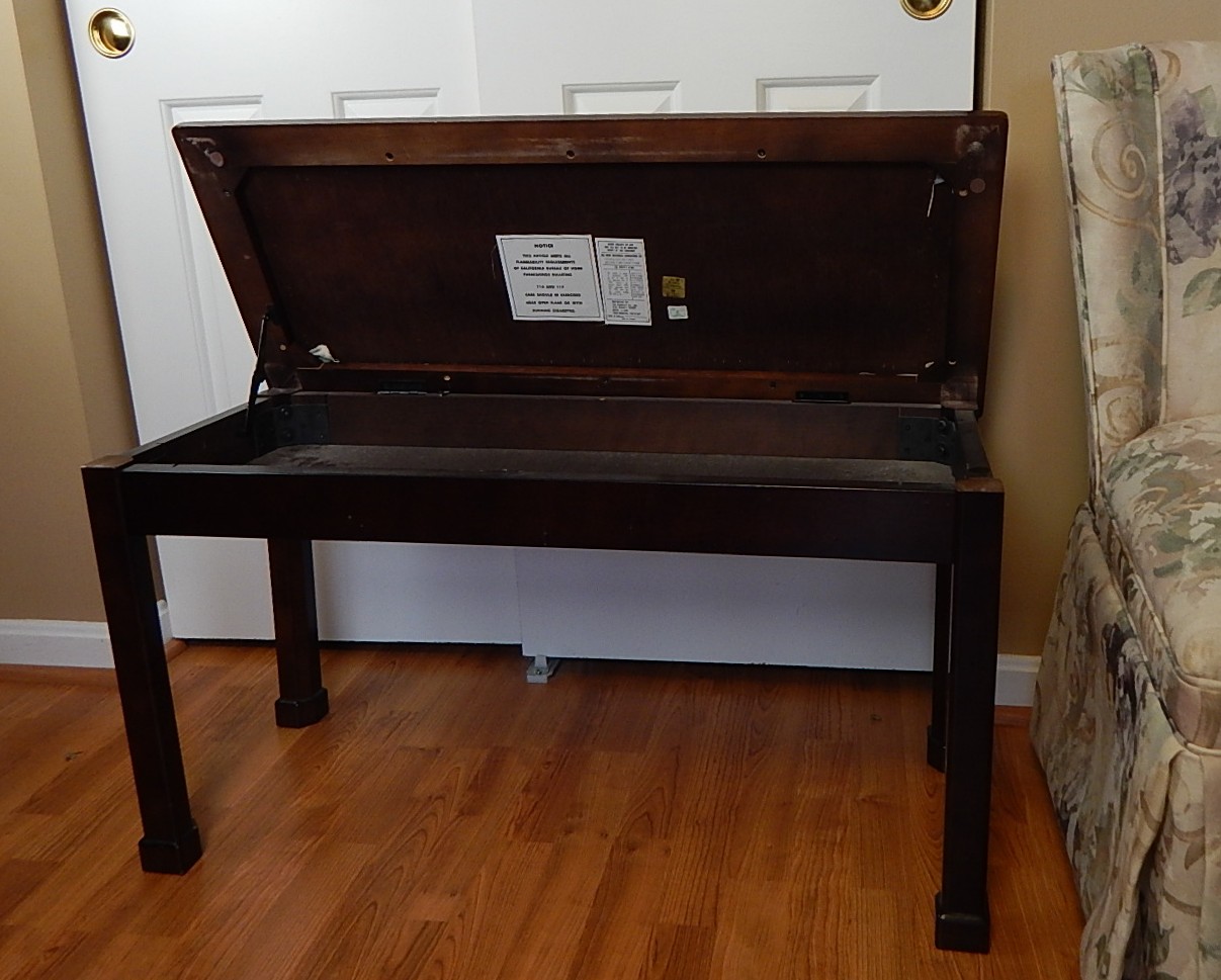 Bombay Co. Padded Bench and Parsons Chair EBTH