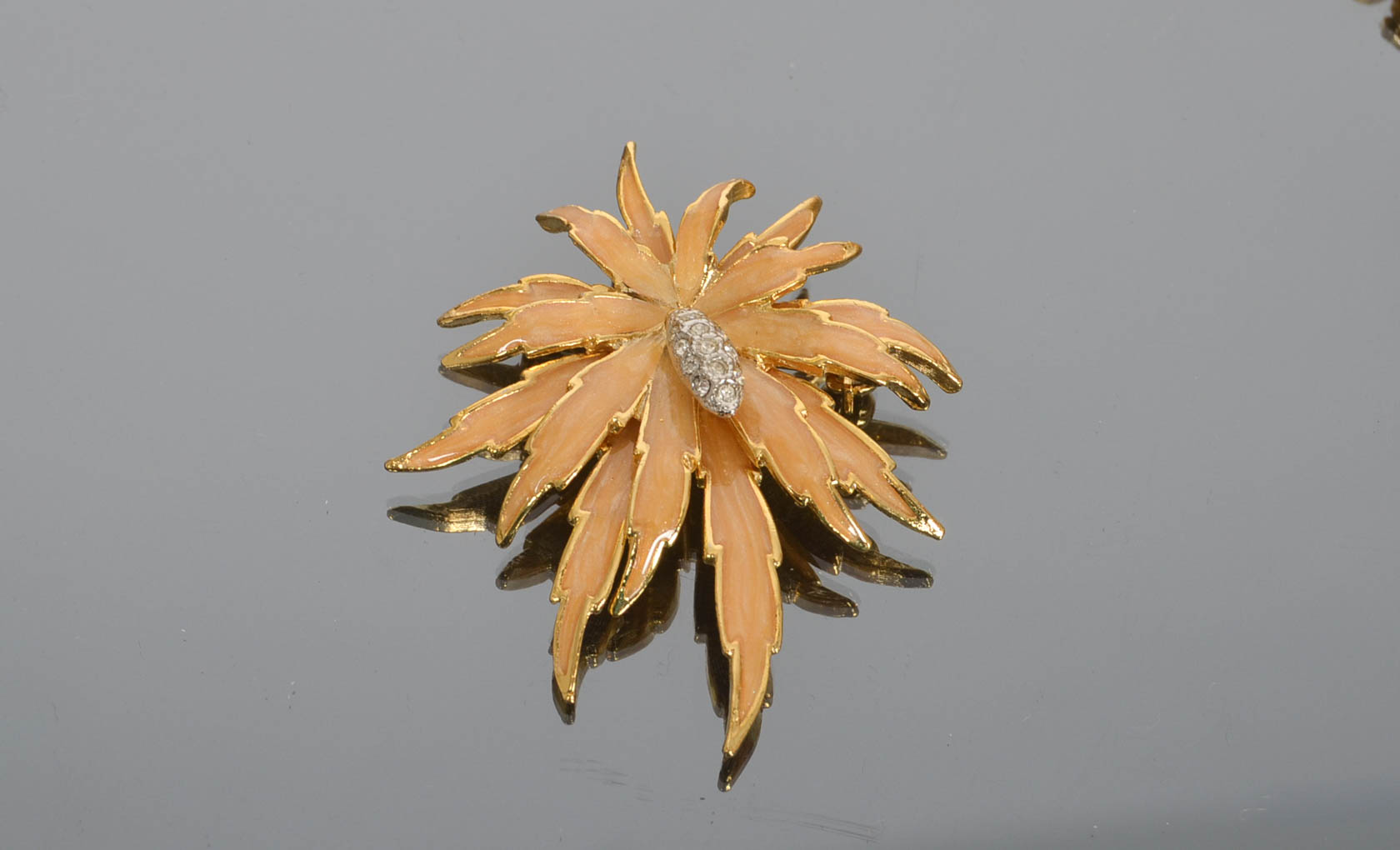 Generous Gift Lot of Vintage Brooches