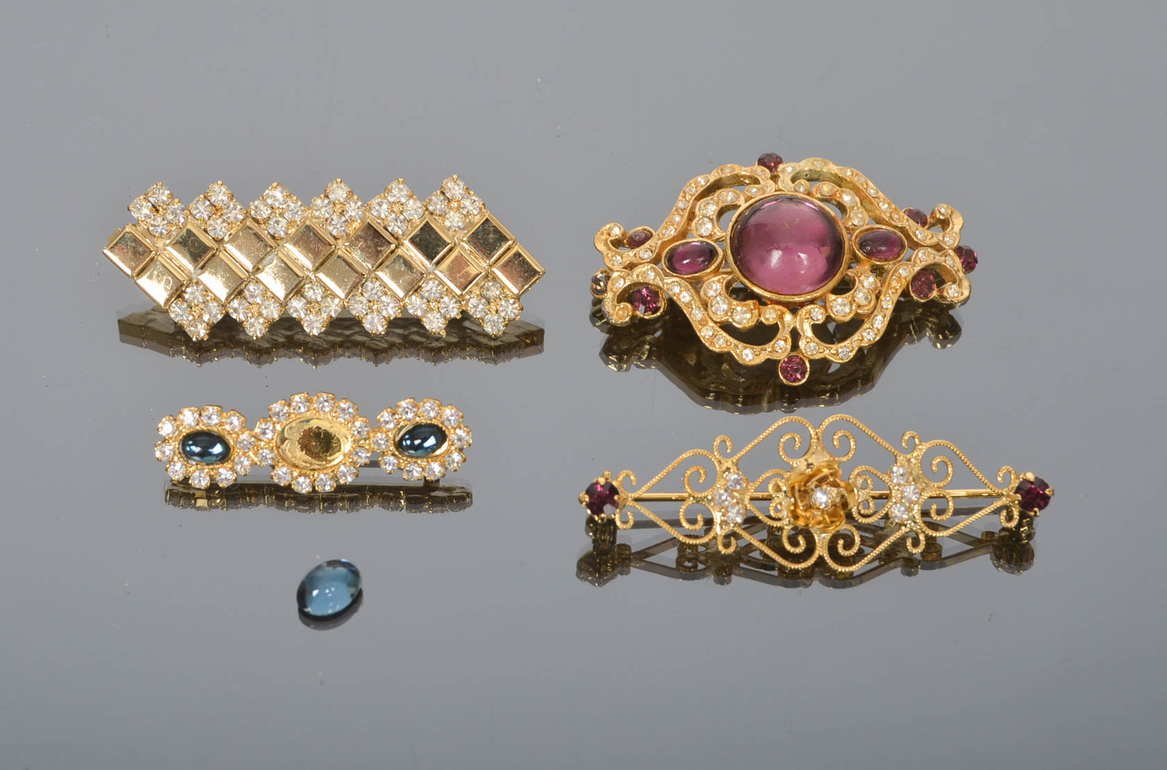 Assortment of Vintage Decorative Brooches