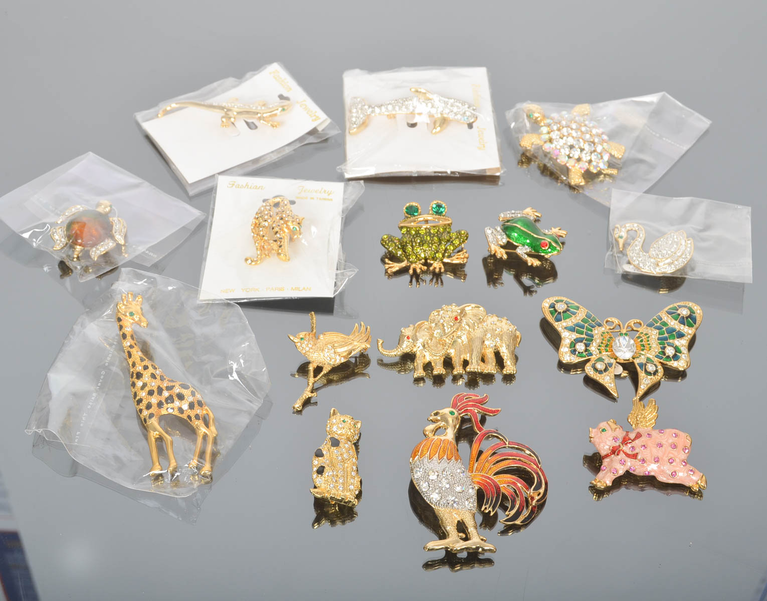 Assortment of Various Vintage Animal Brooches