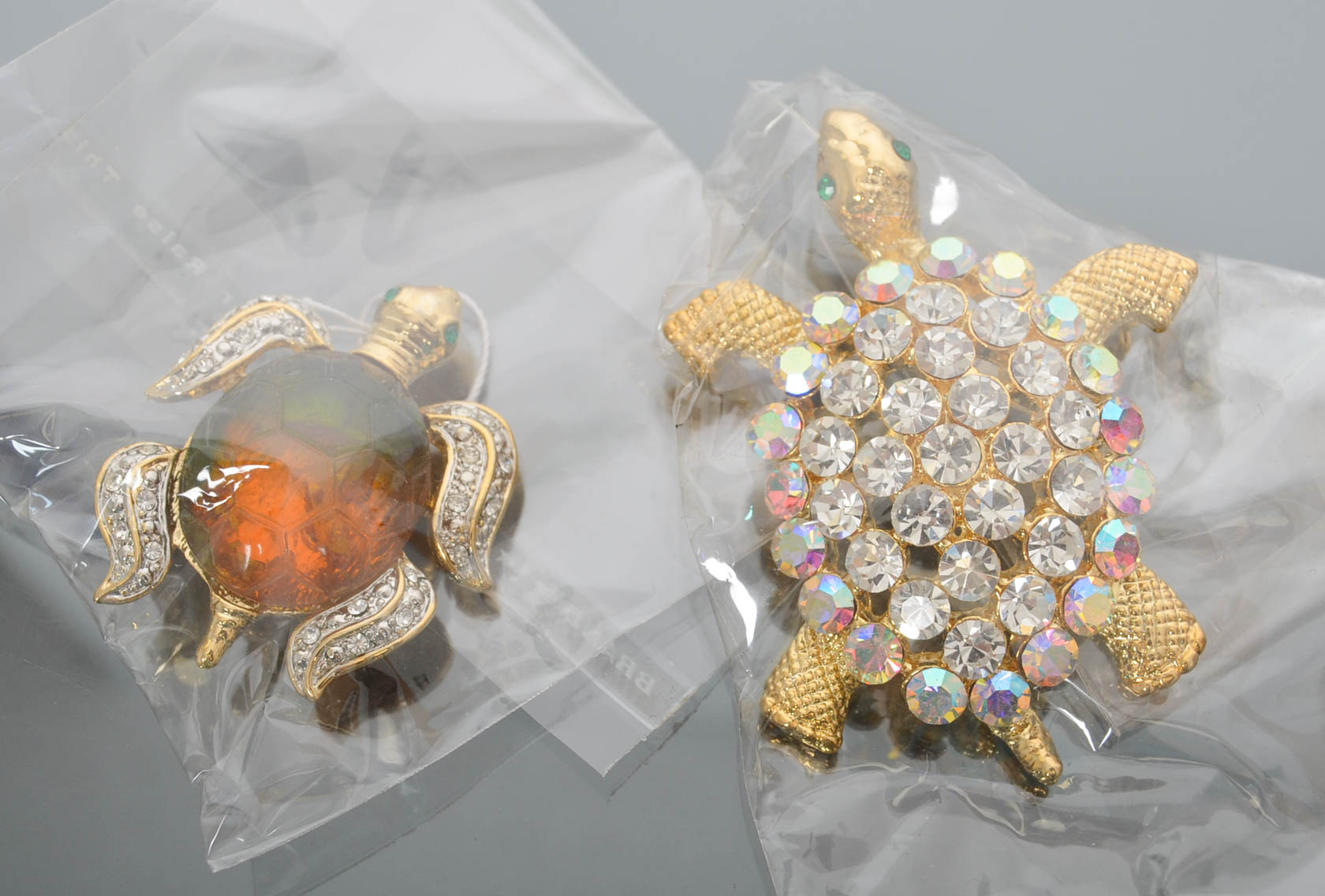 Assortment of Various Vintage Animal Brooches