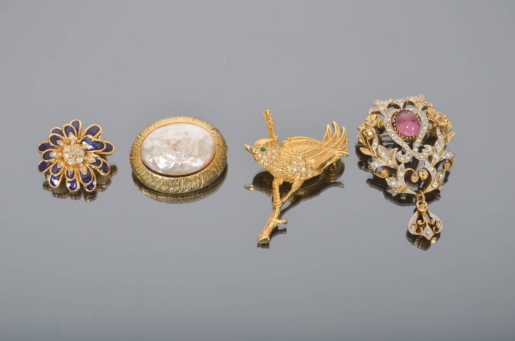 Assortment of Vintage Decorative Brooches