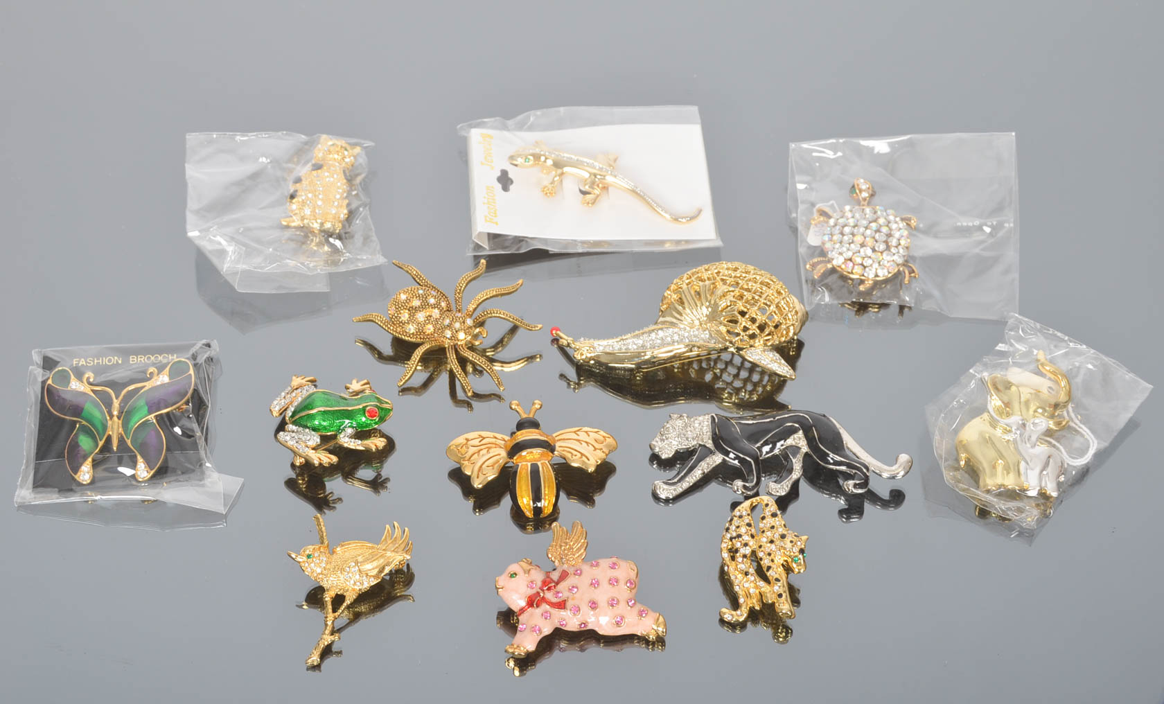 Assortment of Various Vintage Animal Brooches