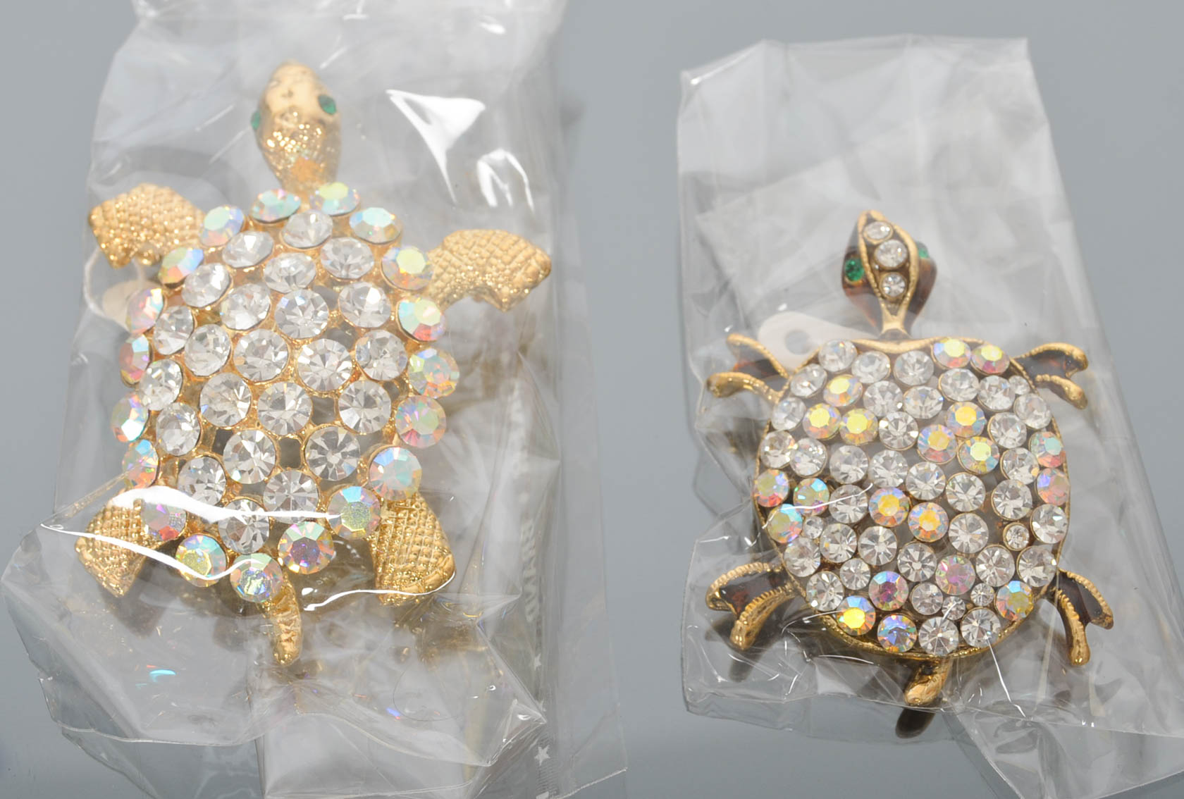 Assortment of Vintage Turtle Brooches