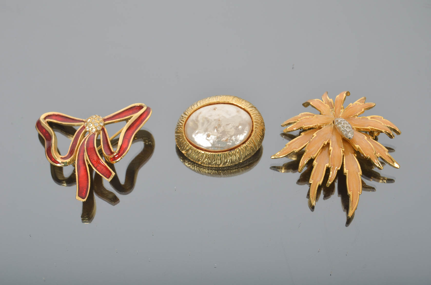 Assortment of Vintage Decorative Brooches