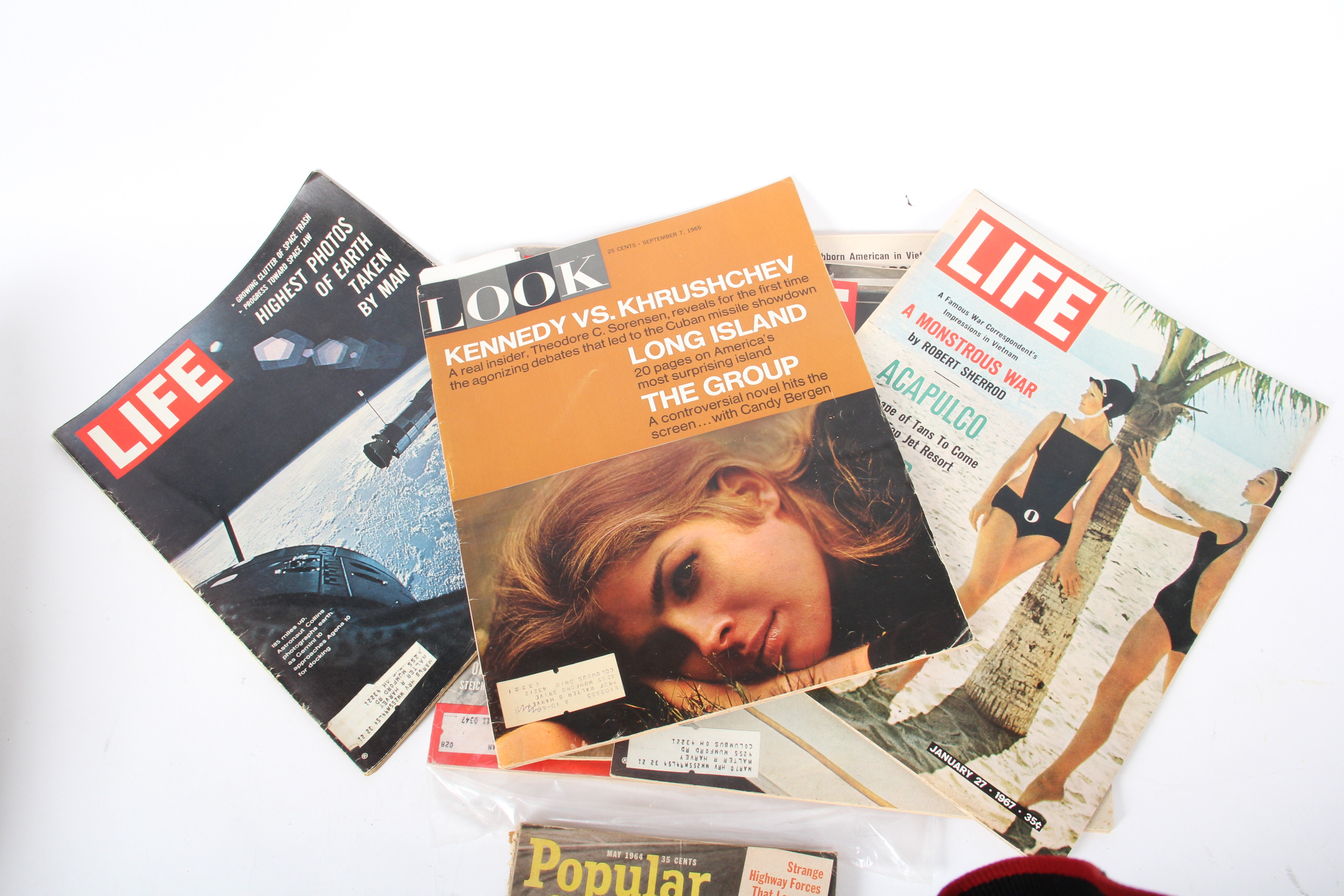 Grouping of Vintage Magazines
