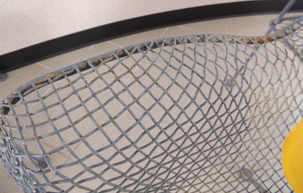 Mid Century Russell Woodard Patio Chairs with Table