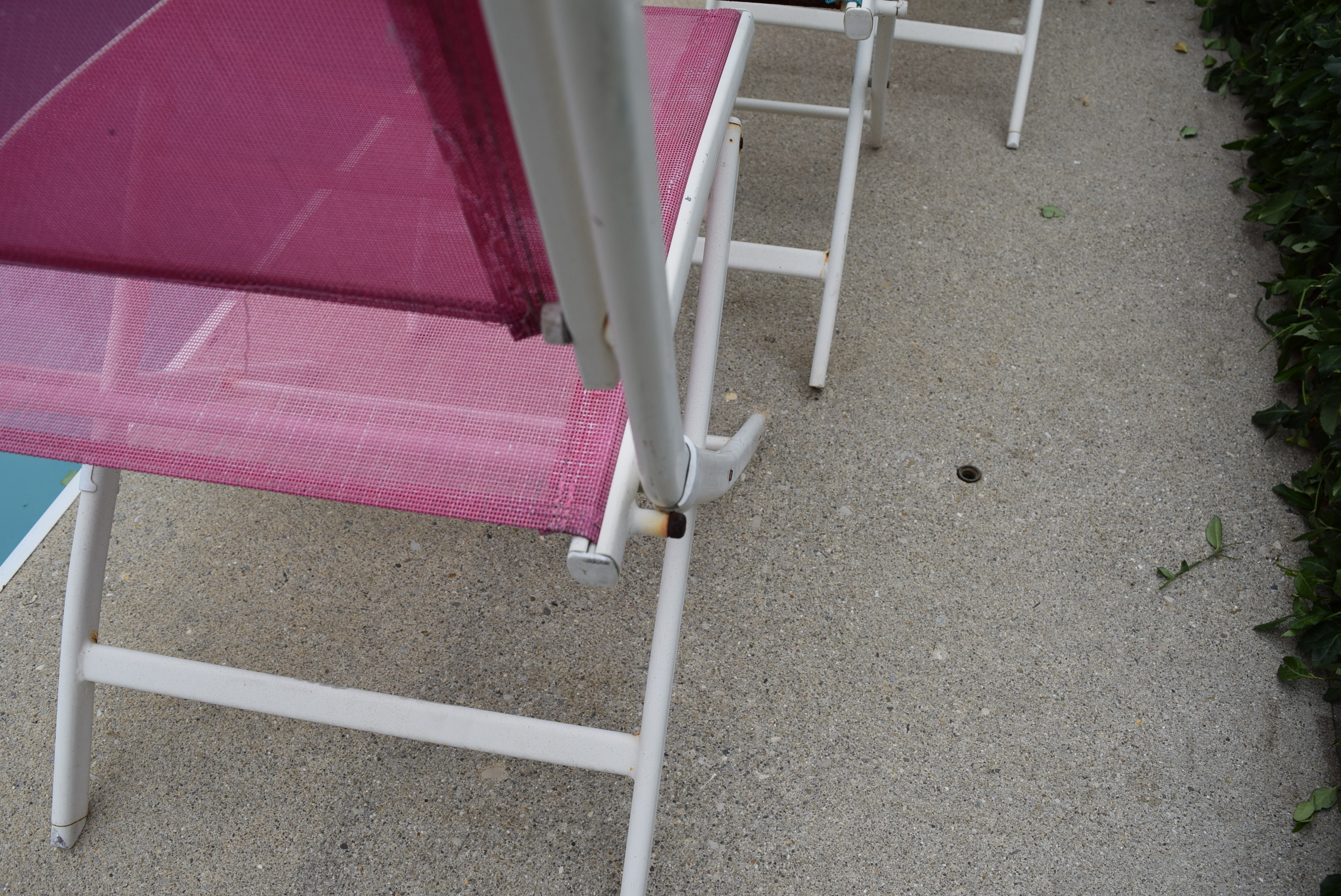 Four Folding Outdoor Mesh Chairs