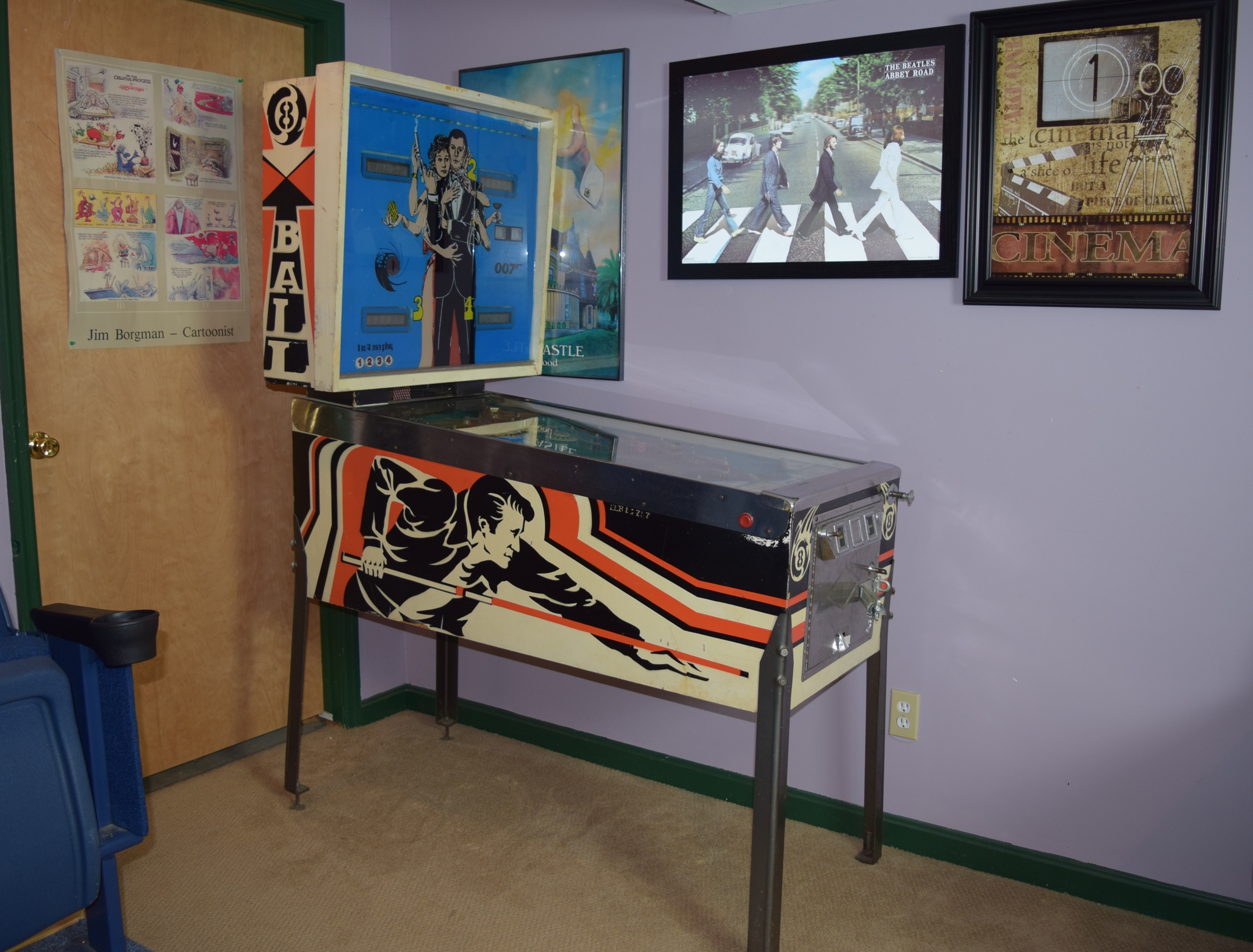 Vintage Bally "Eight Ball" Pinball Machine