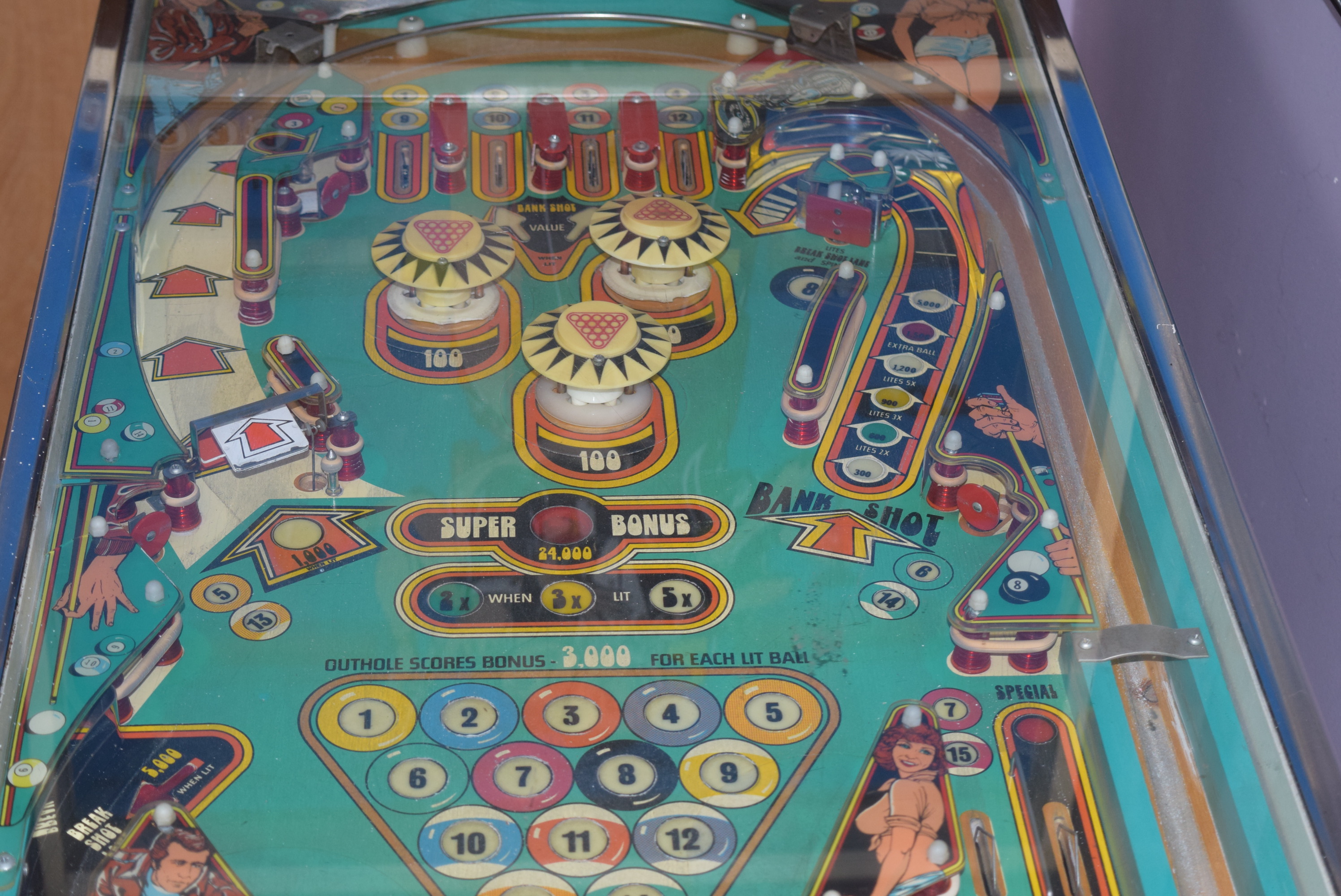 Vintage Bally "Eight Ball" Pinball Machine
