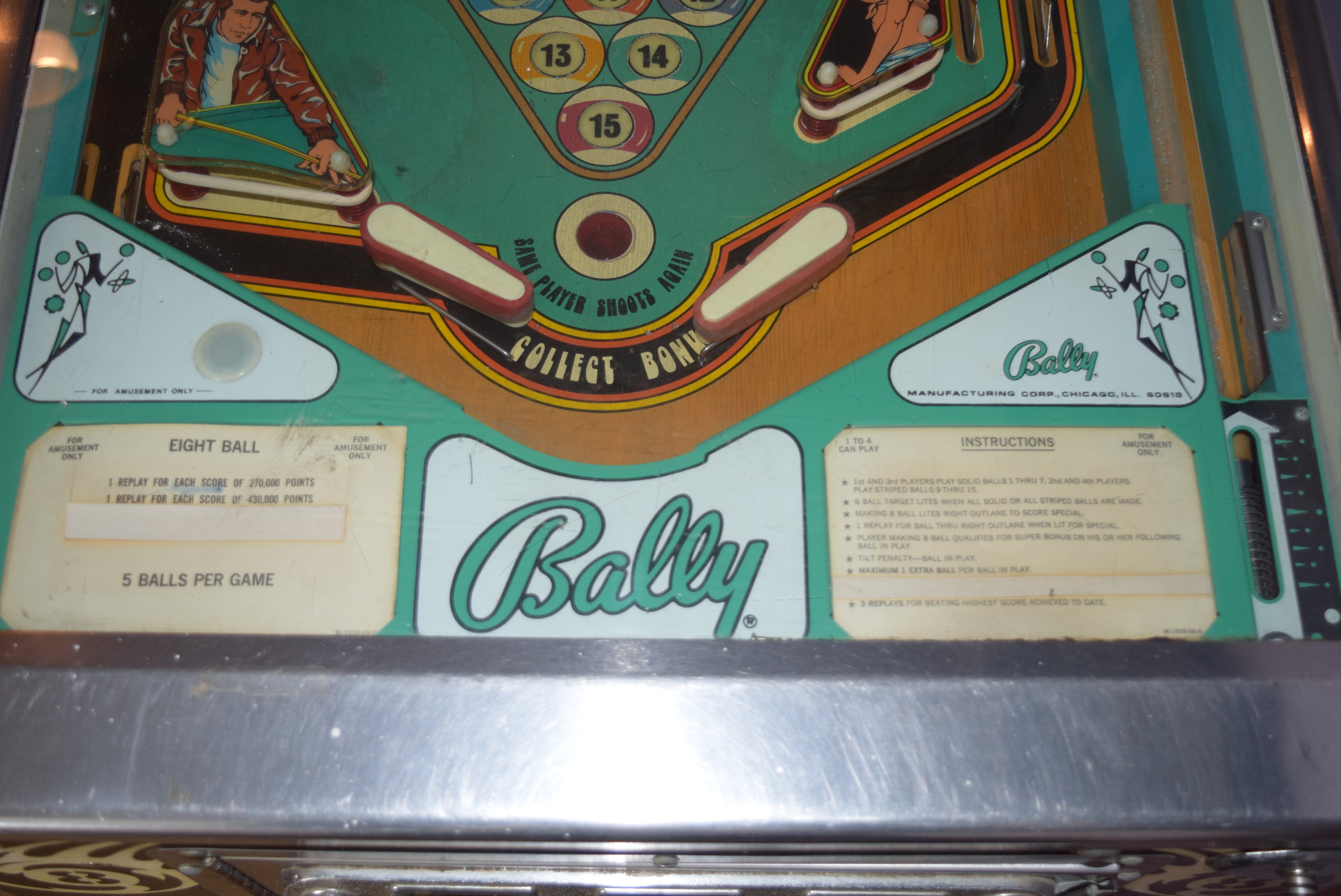 Vintage Bally "Eight Ball" Pinball Machine