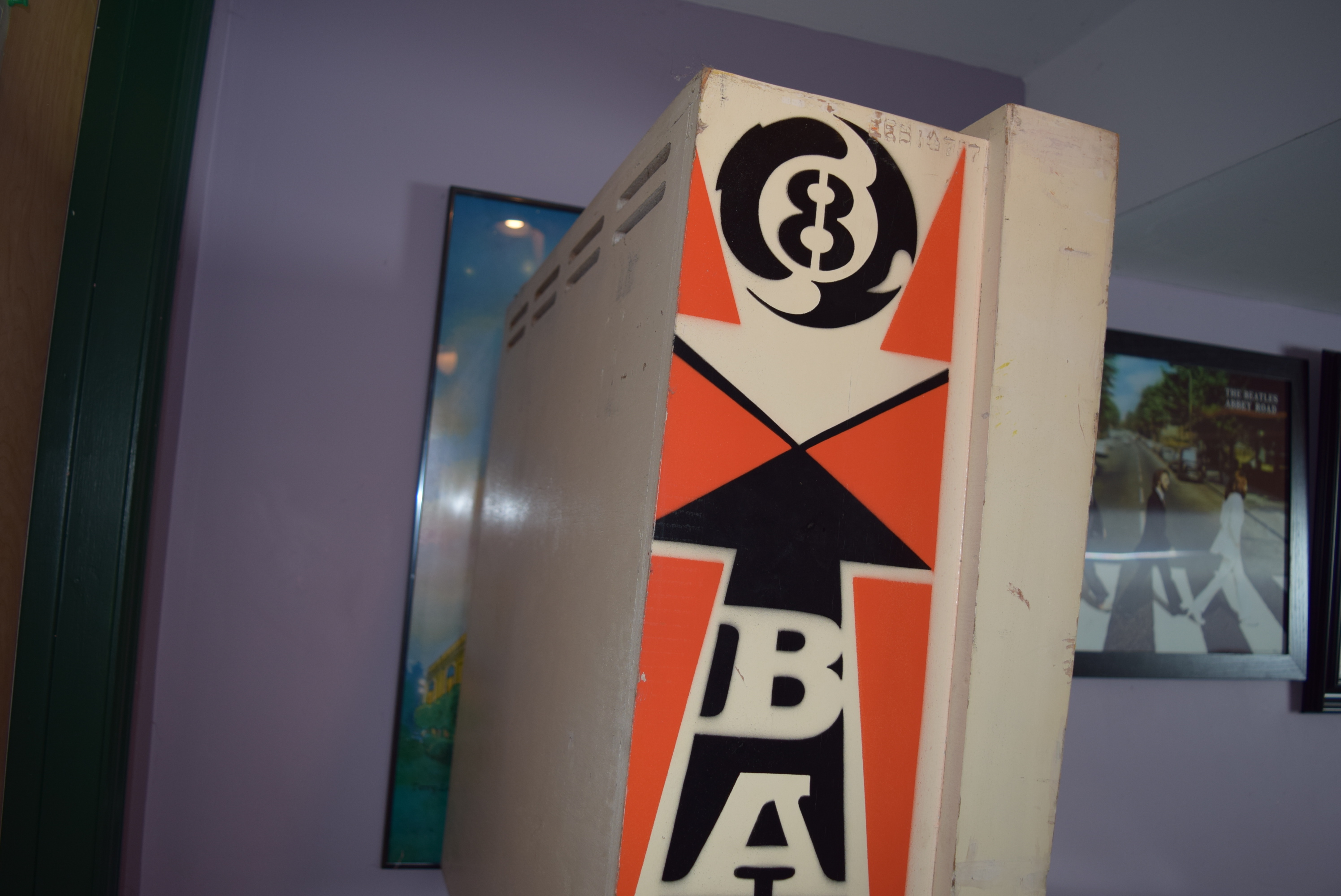 Vintage Bally "Eight Ball" Pinball Machine