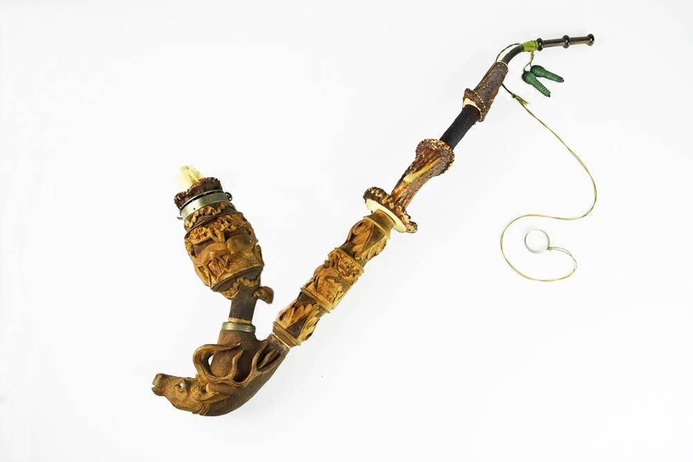 Rare German Black Forest Carved Wood & Horn Stag Pipe Dated 1896