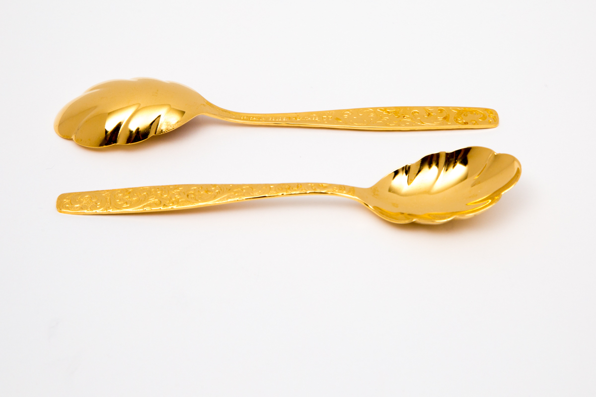 International Silver Americana Golden Heritage Flatware Set