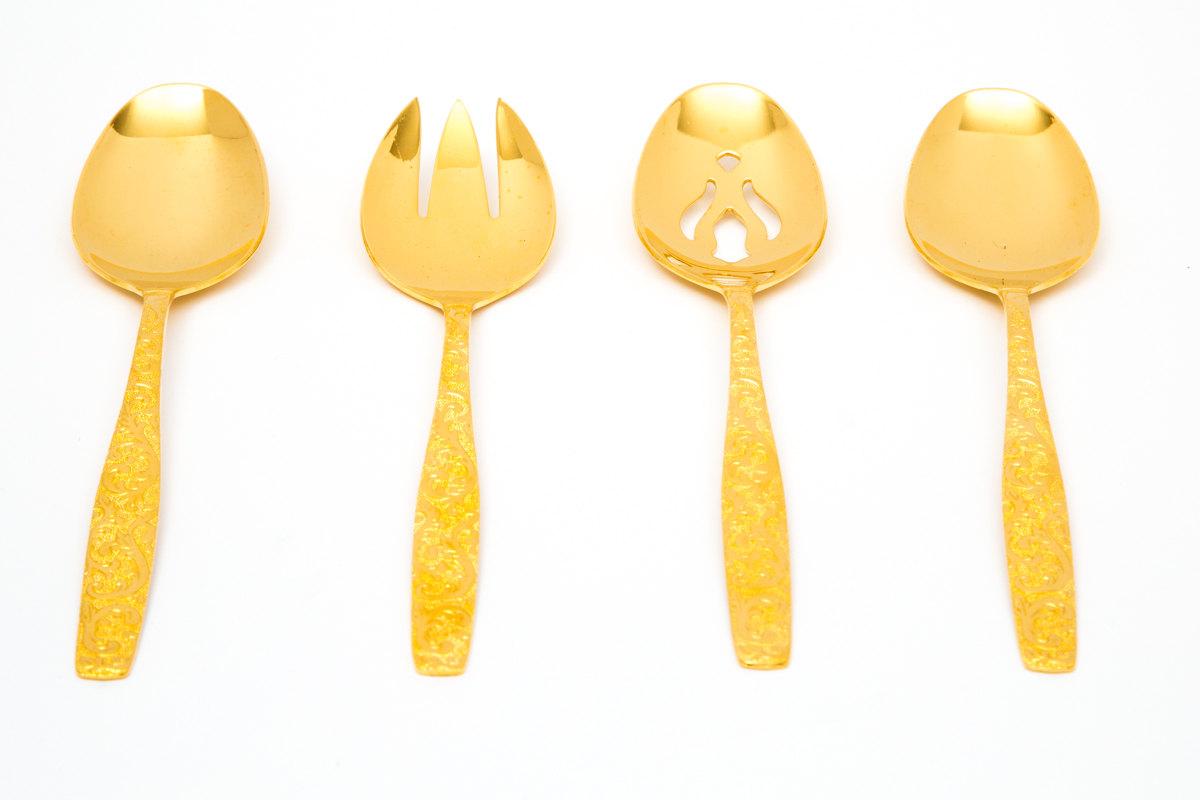 International Silver Americana Golden Heritage Flatware Set