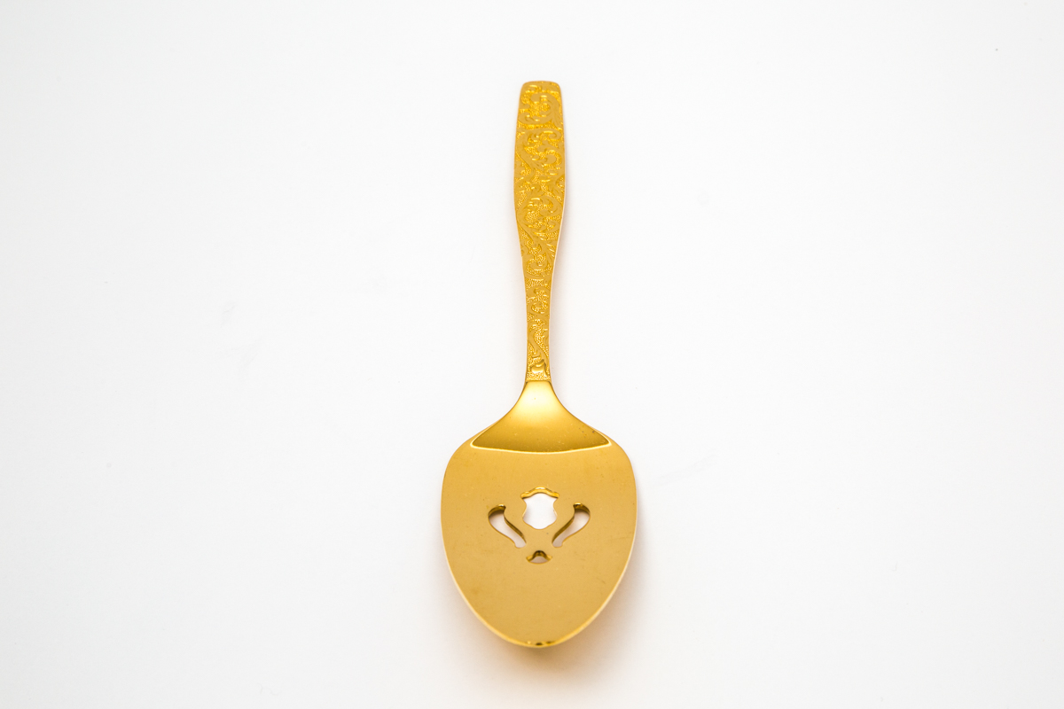 International Silver Americana Golden Heritage Flatware Set