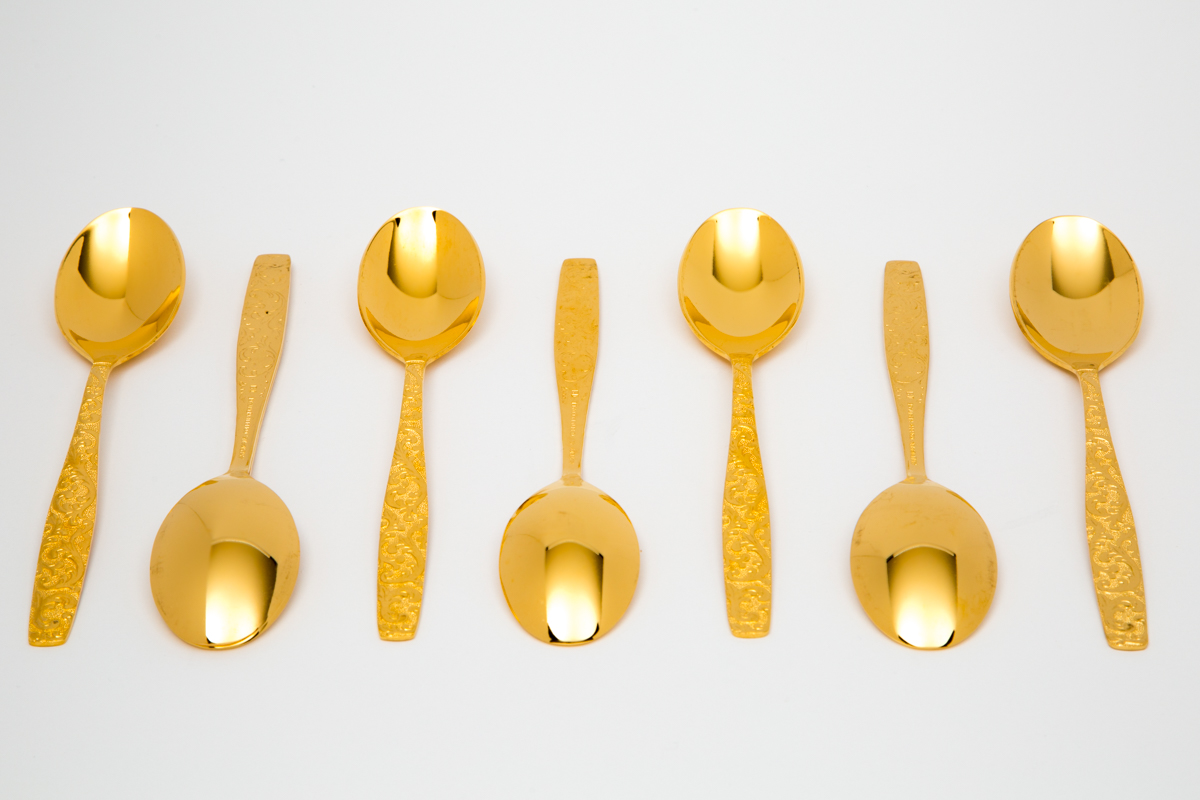 International Silver Americana Golden Heritage Flatware Set