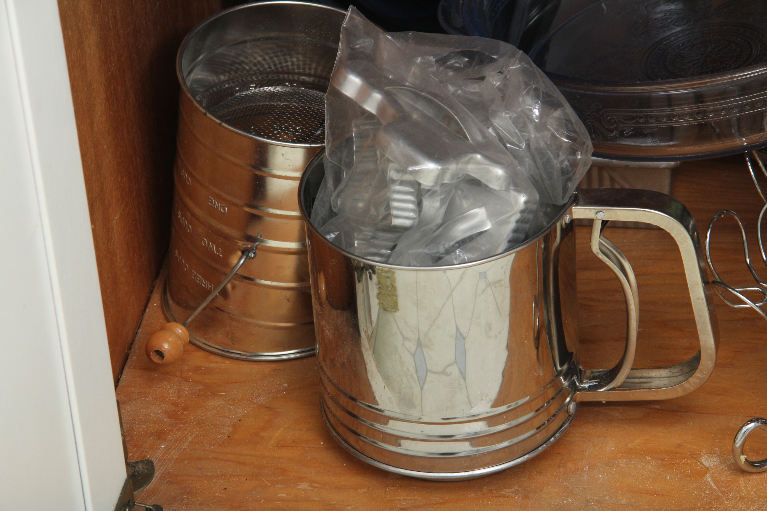 Assorted Bakeware Grouping