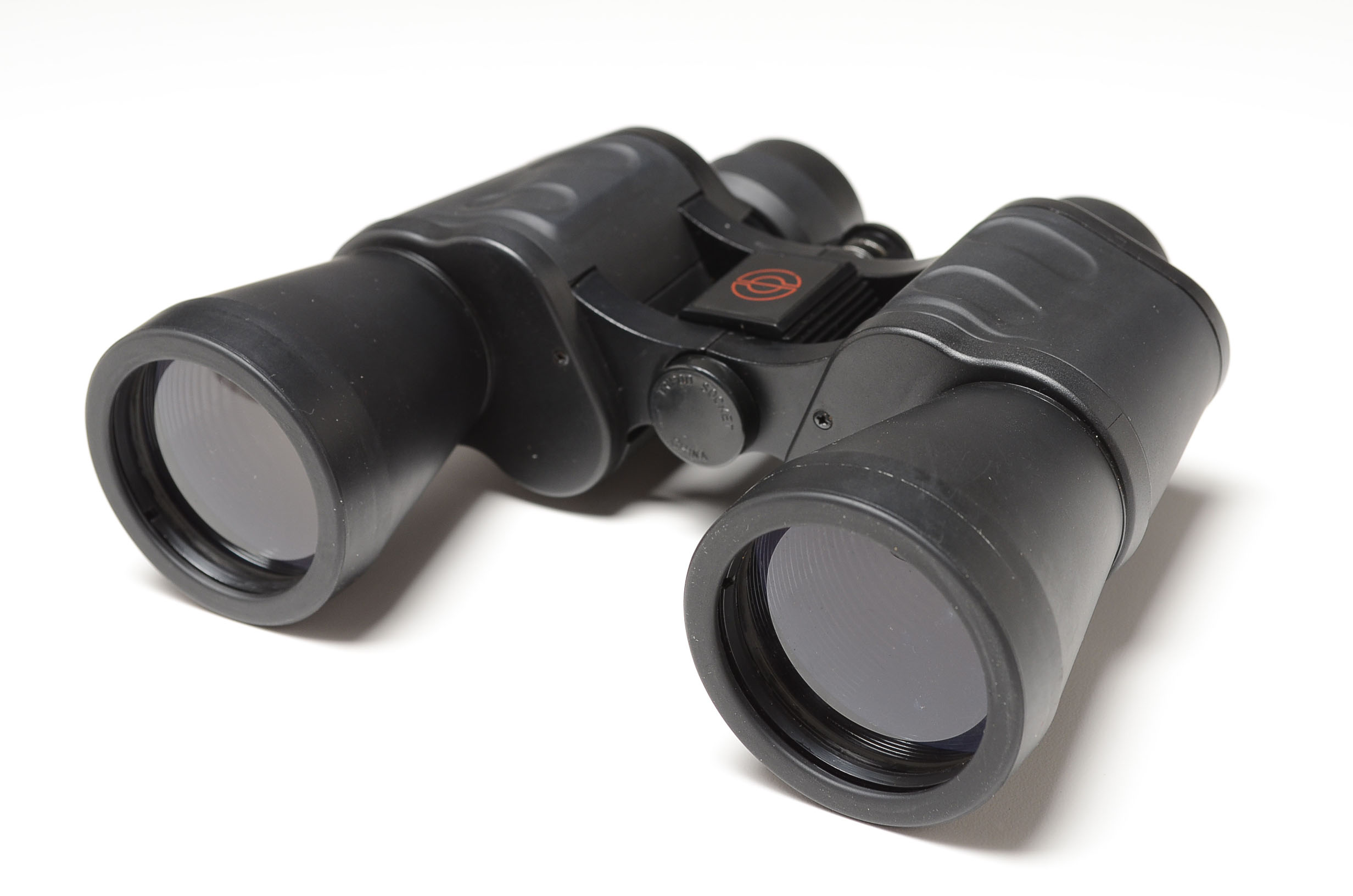 A Simmons Model 1107 10X50 Binocular