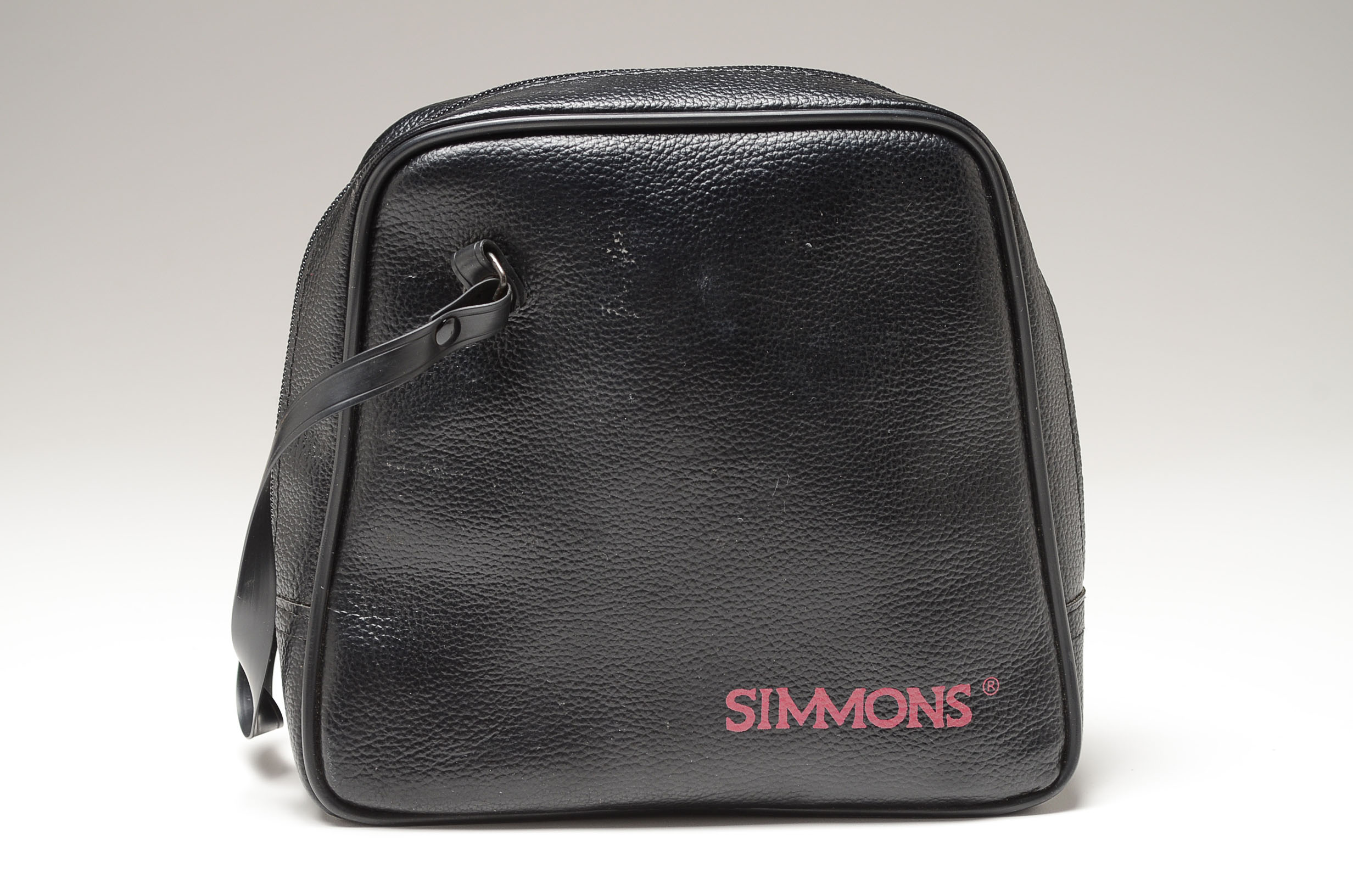 A Simmons Model 1107 10X50 Binocular